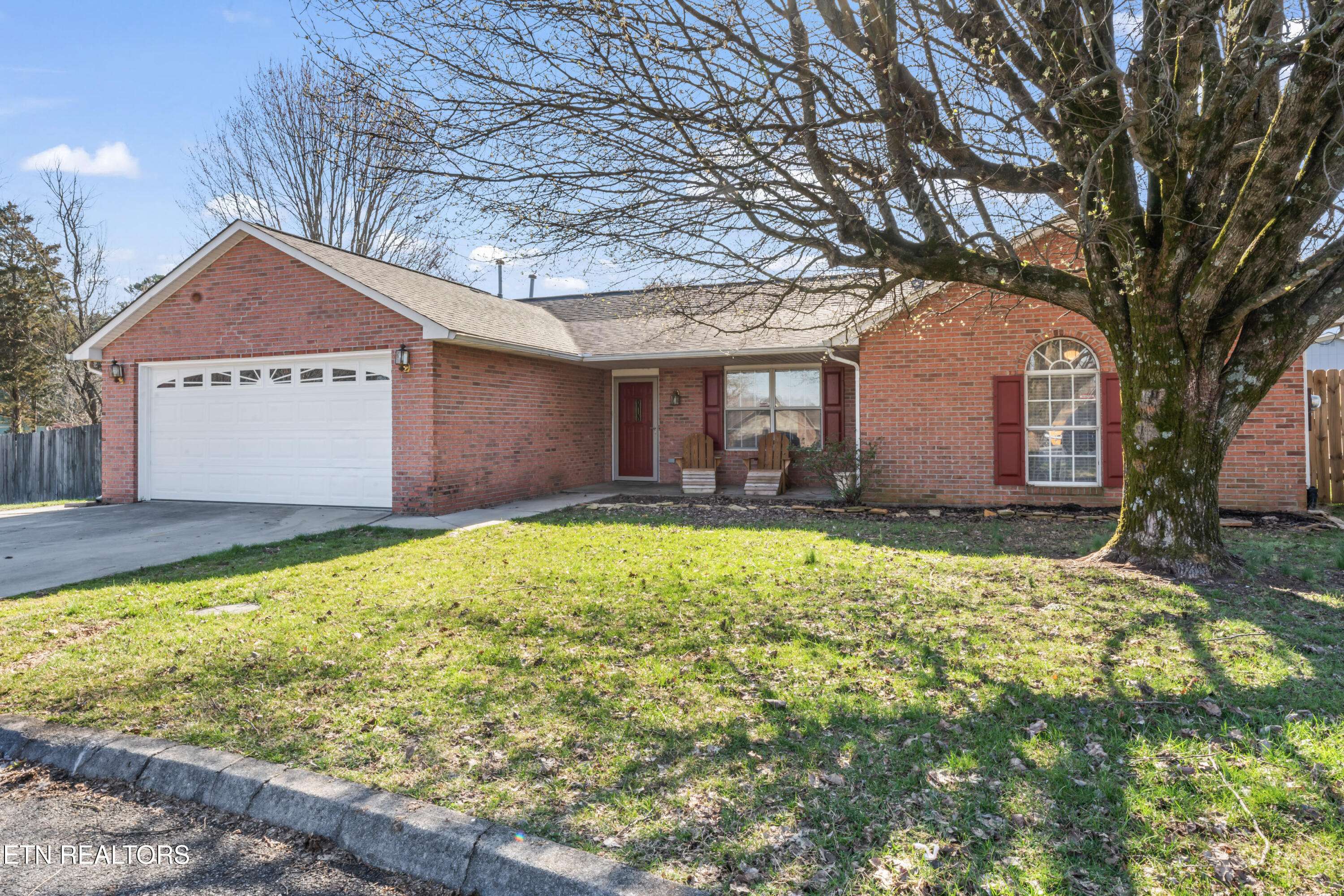 Knoxville, TN 37918,1006 Davinci LN