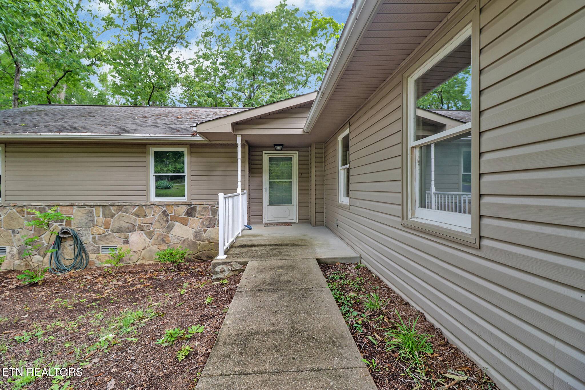 Crossville, TN 38558,116 Greenwood Rd