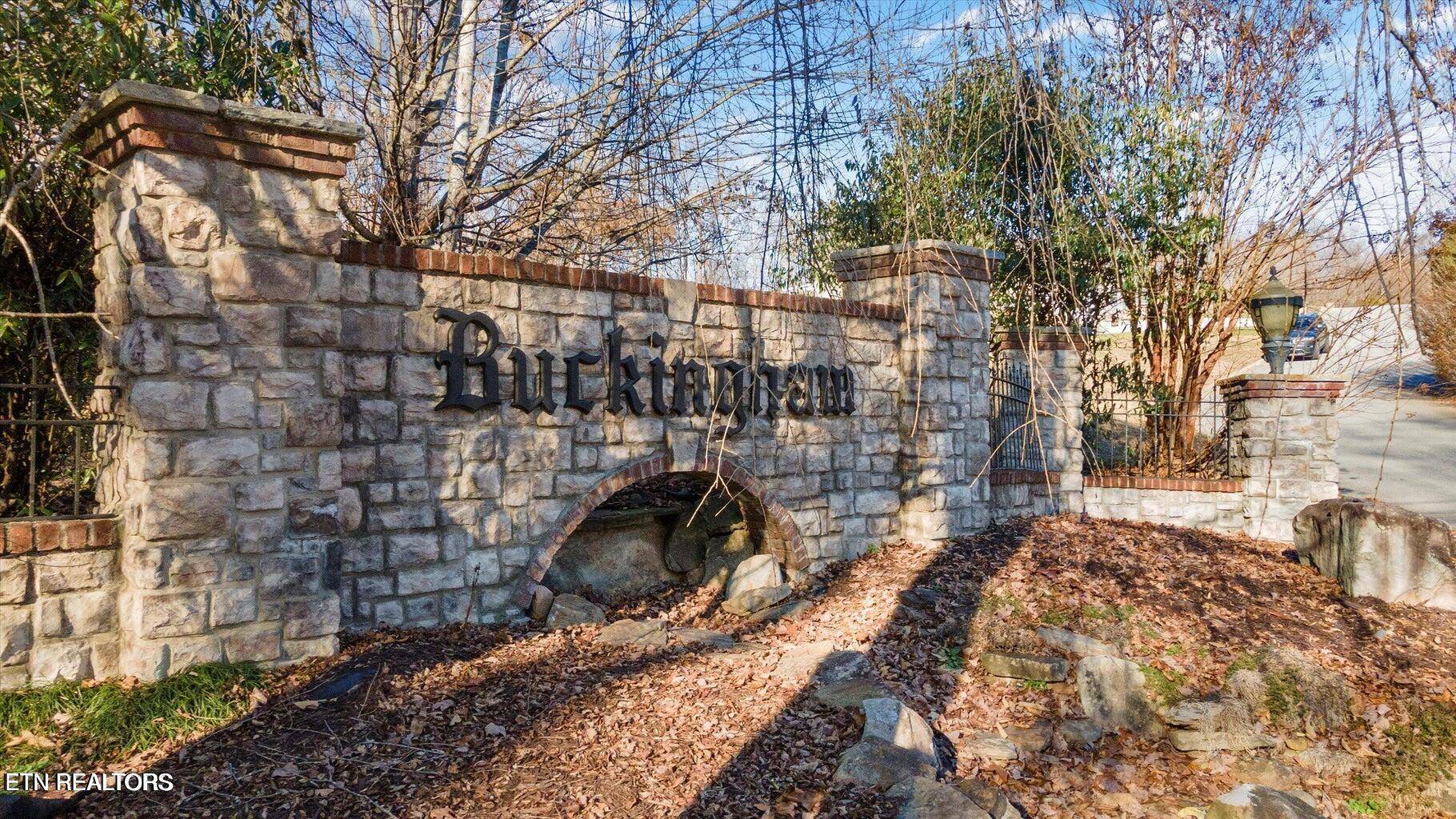 Clinton, TN 37716,0 St. James LN