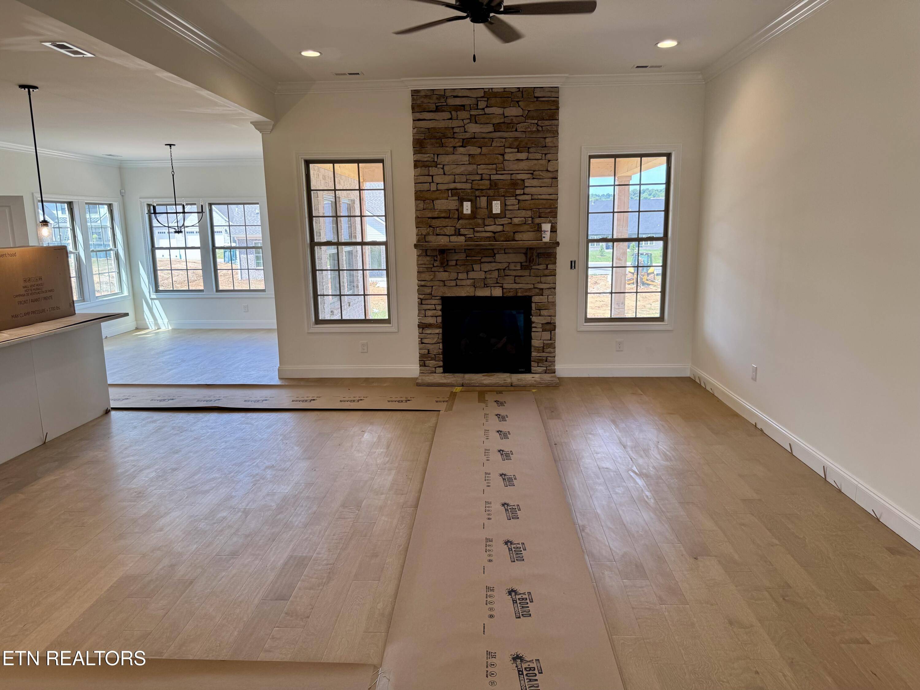 Knoxville, TN 37932,2131 Lantern Park LN