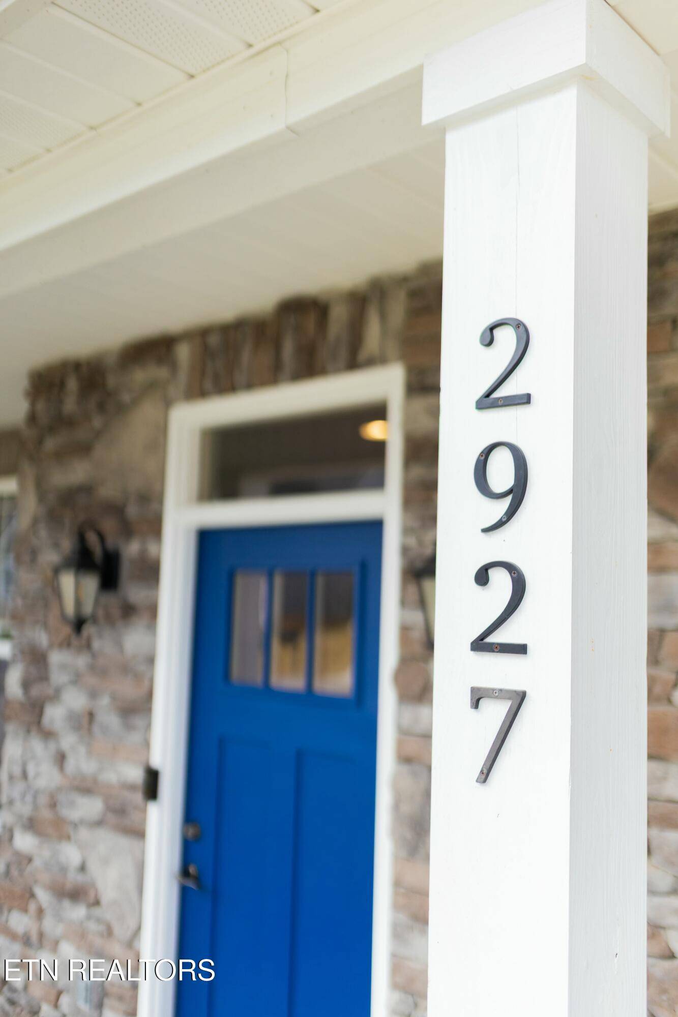 Knoxville, TN 37931,2927 Cardiff Castle LN