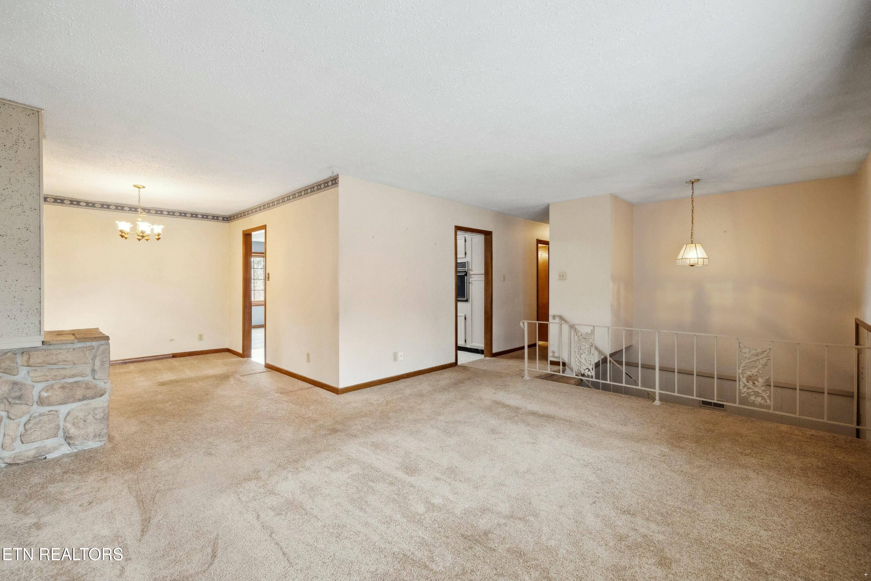 Farragut, TN 37934,12208 Kings Gate Rd