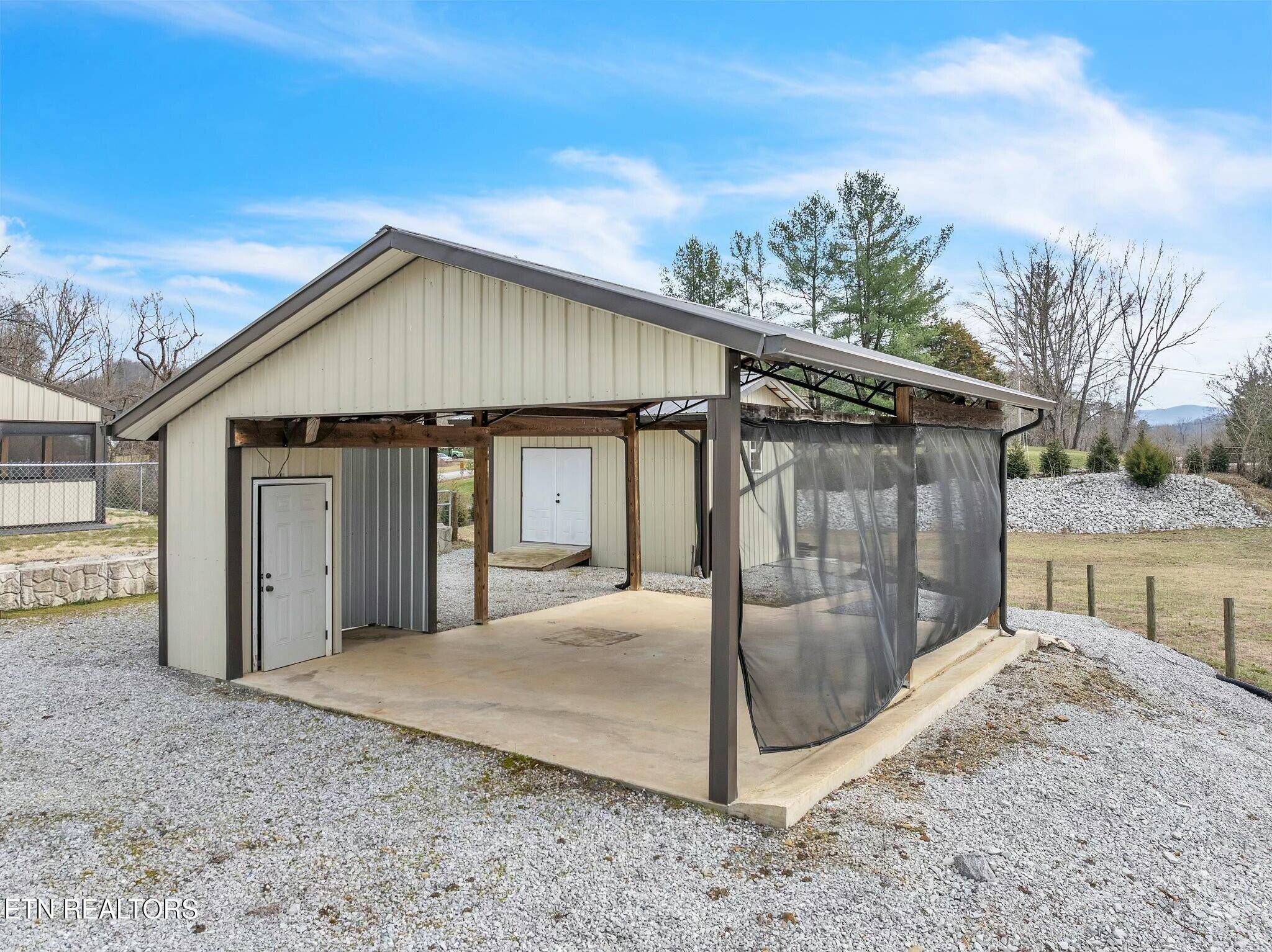 Huntsville, TN 37756,1988 Winona Rd