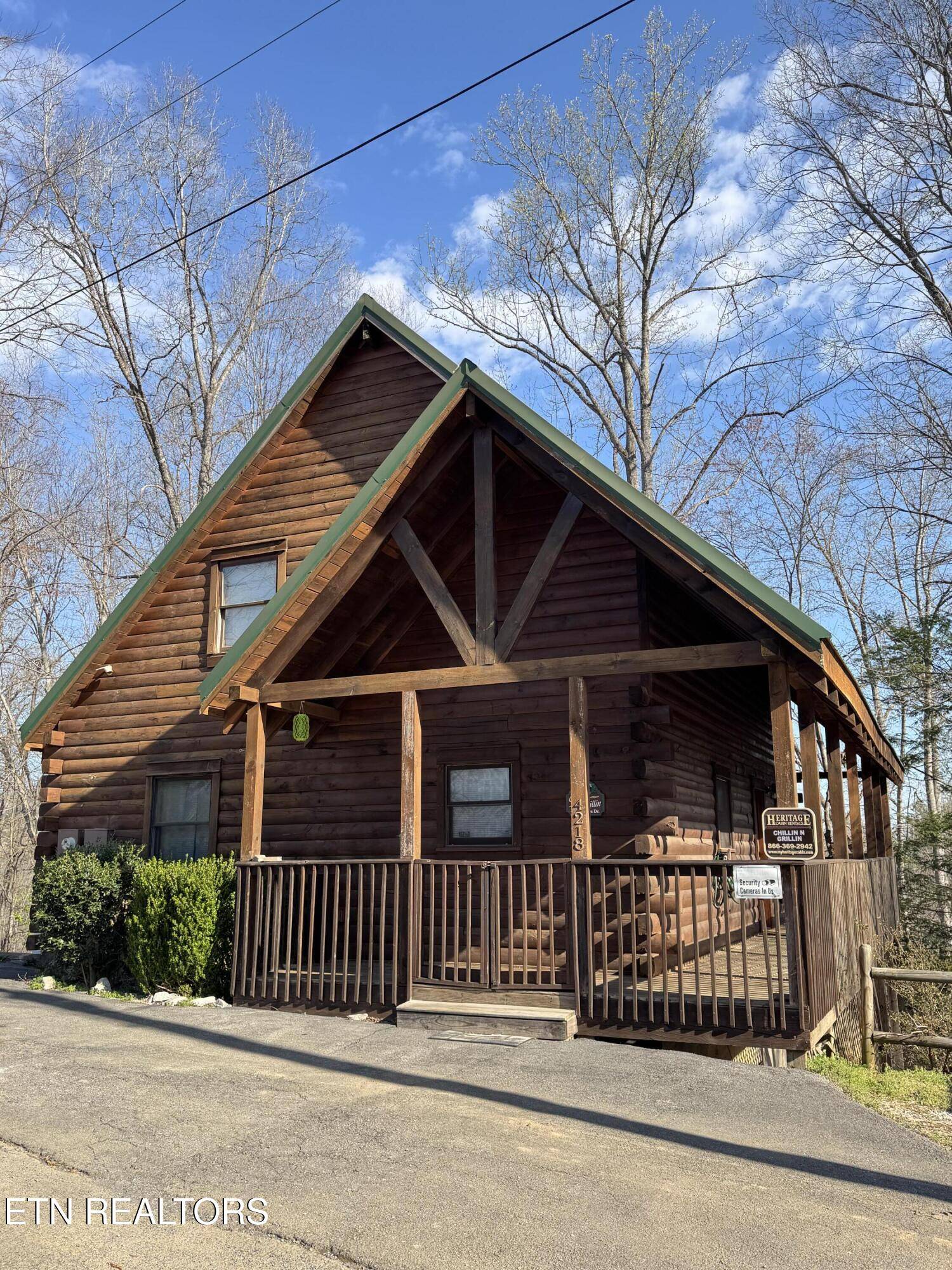 Sevierville, TN 37876,4218 Dollys DR