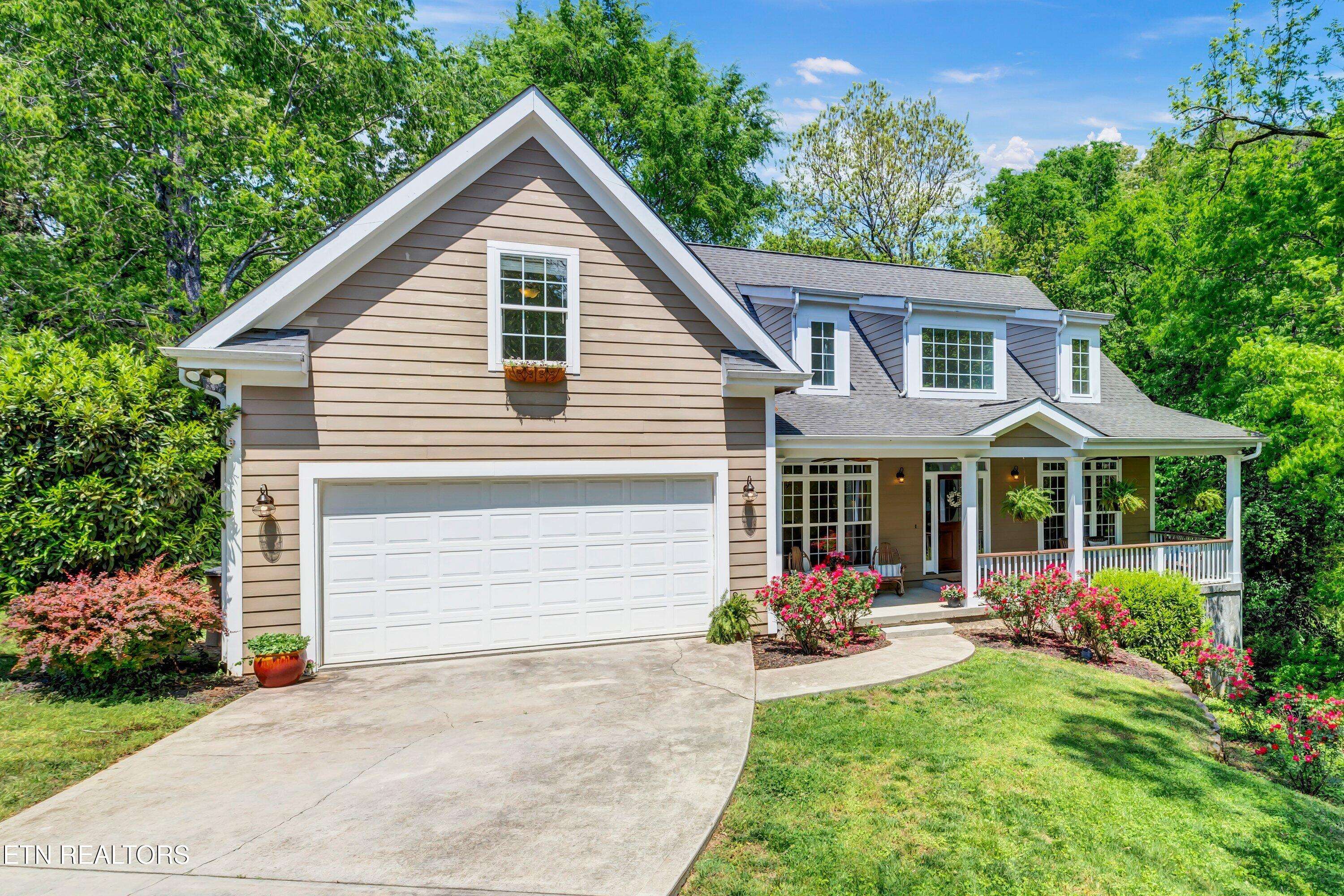 Knoxville, TN 37919,6700 Forest Village Way