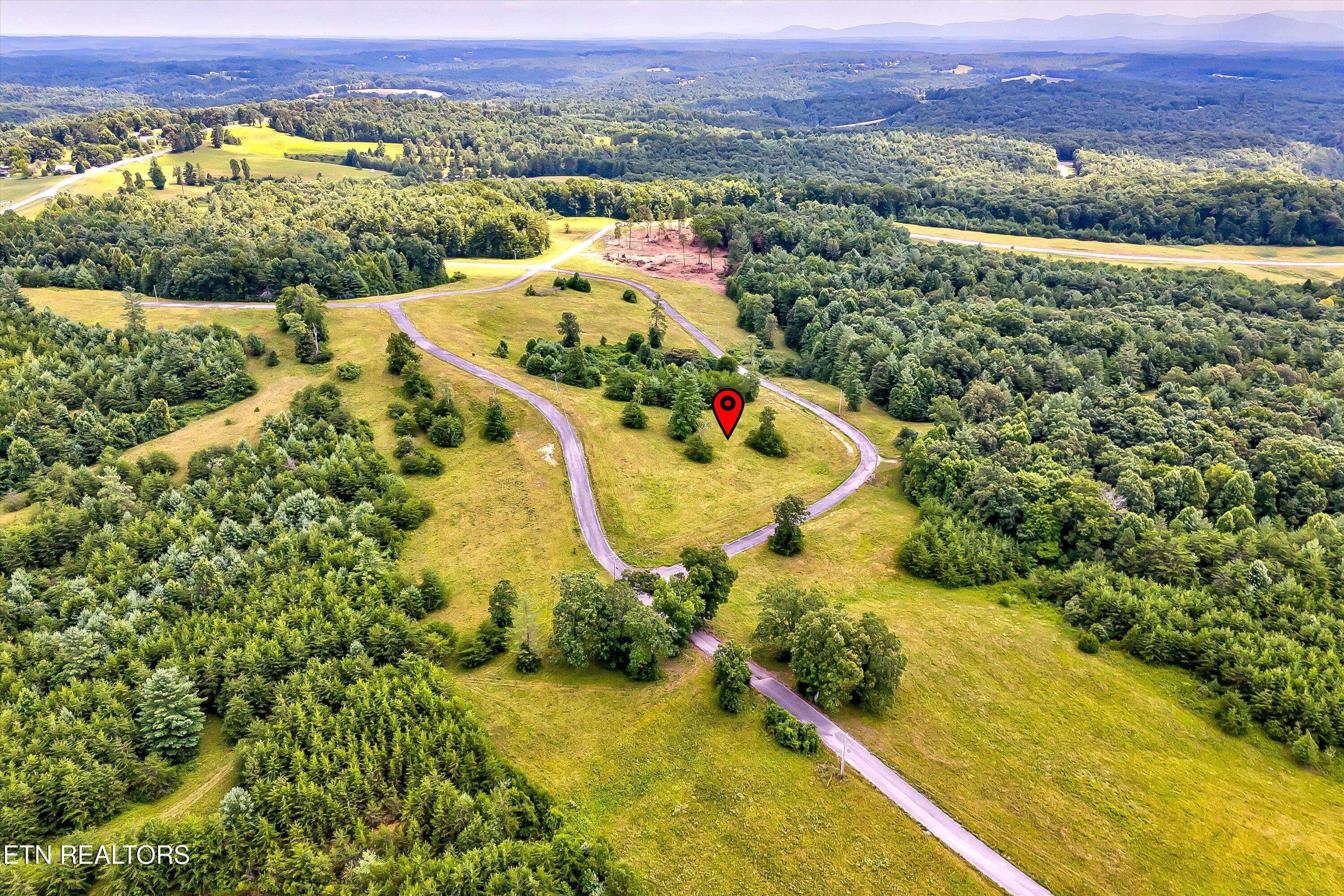 Deer Lodge, TN 37726,Highway 62