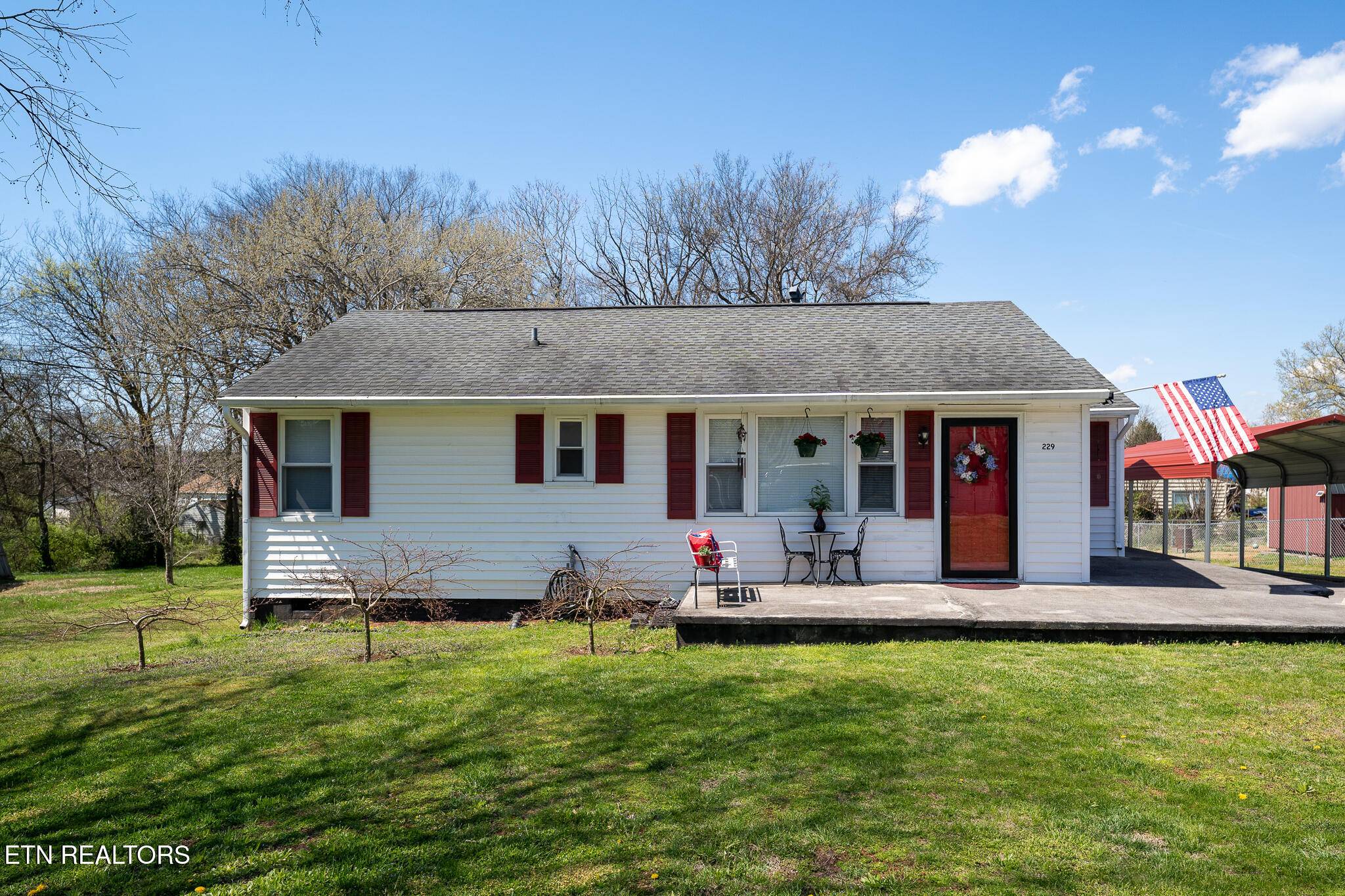 Maryville, TN 37804,229 Meade St