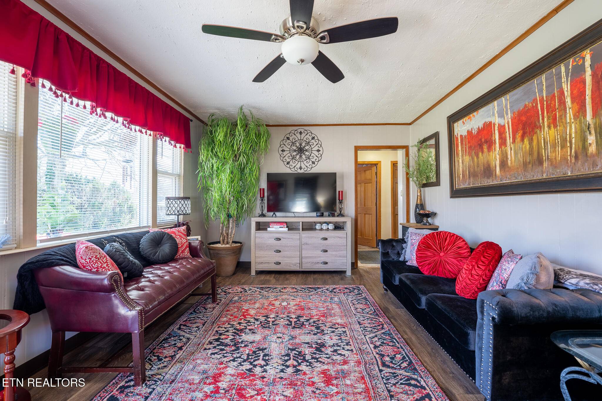 Maryville, TN 37804,229 Meade St