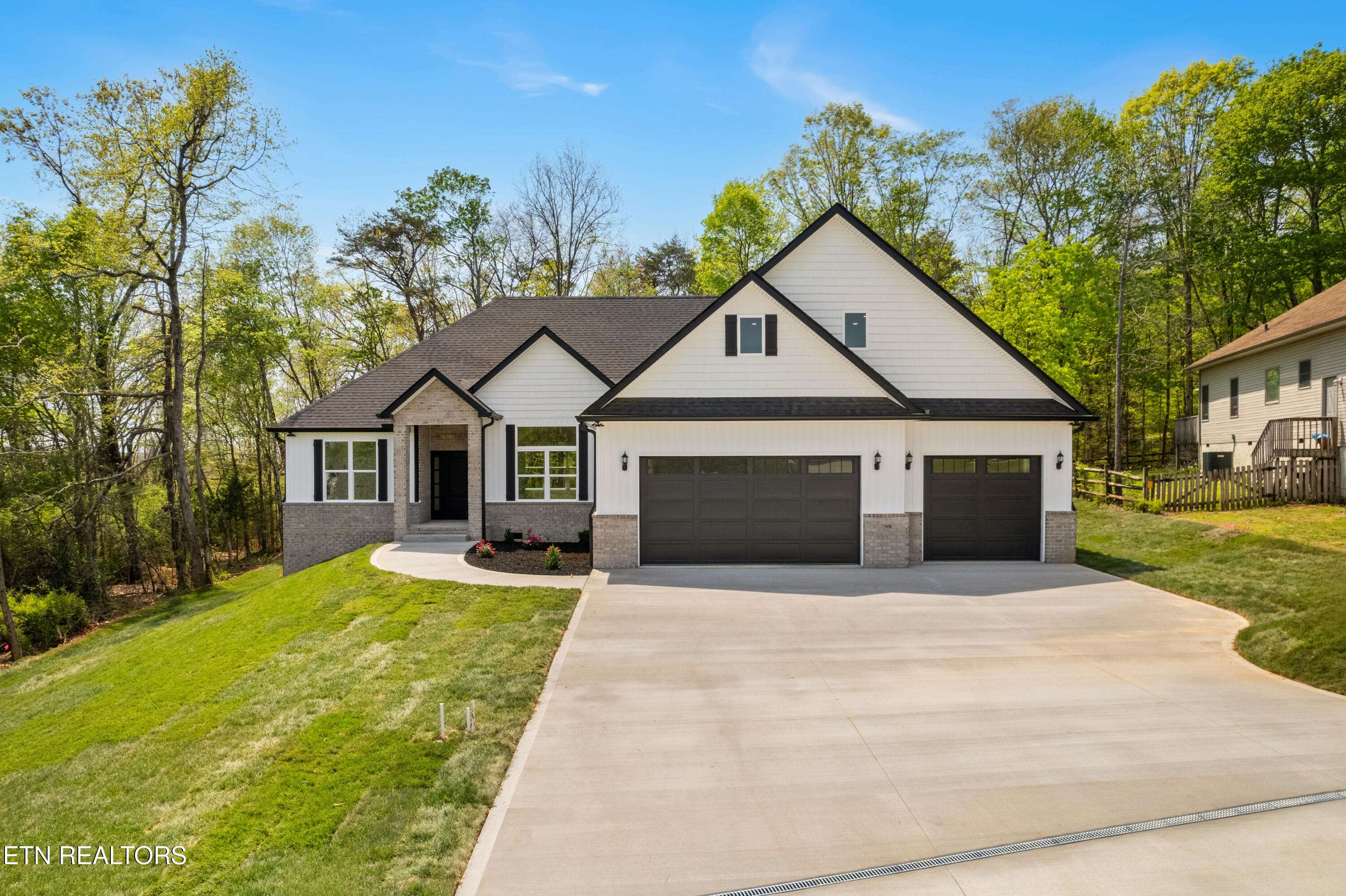 Vonore, TN 37885,124 Nunyu Tr