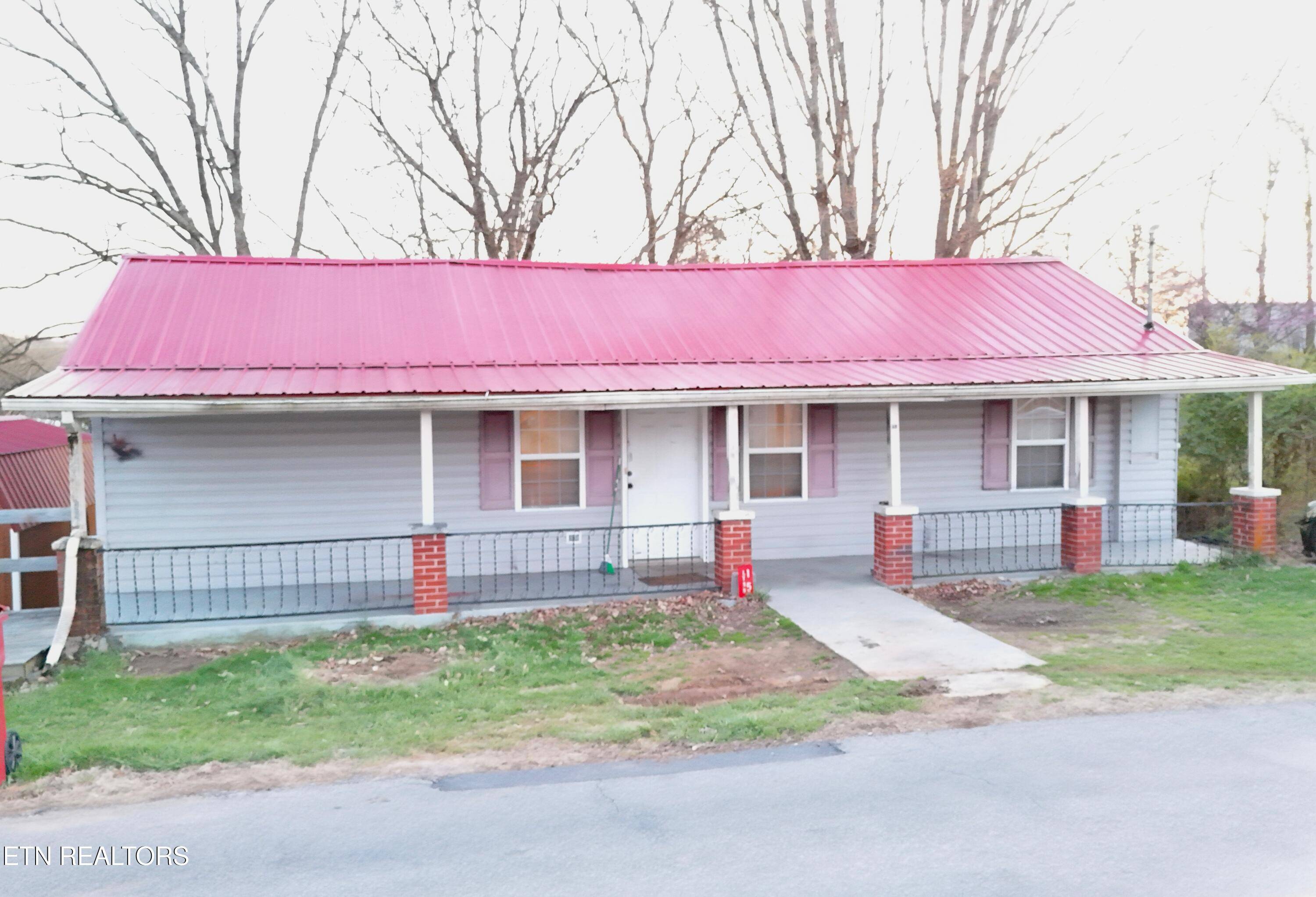 Johnson City, TN 37604,157 Lynn Rd