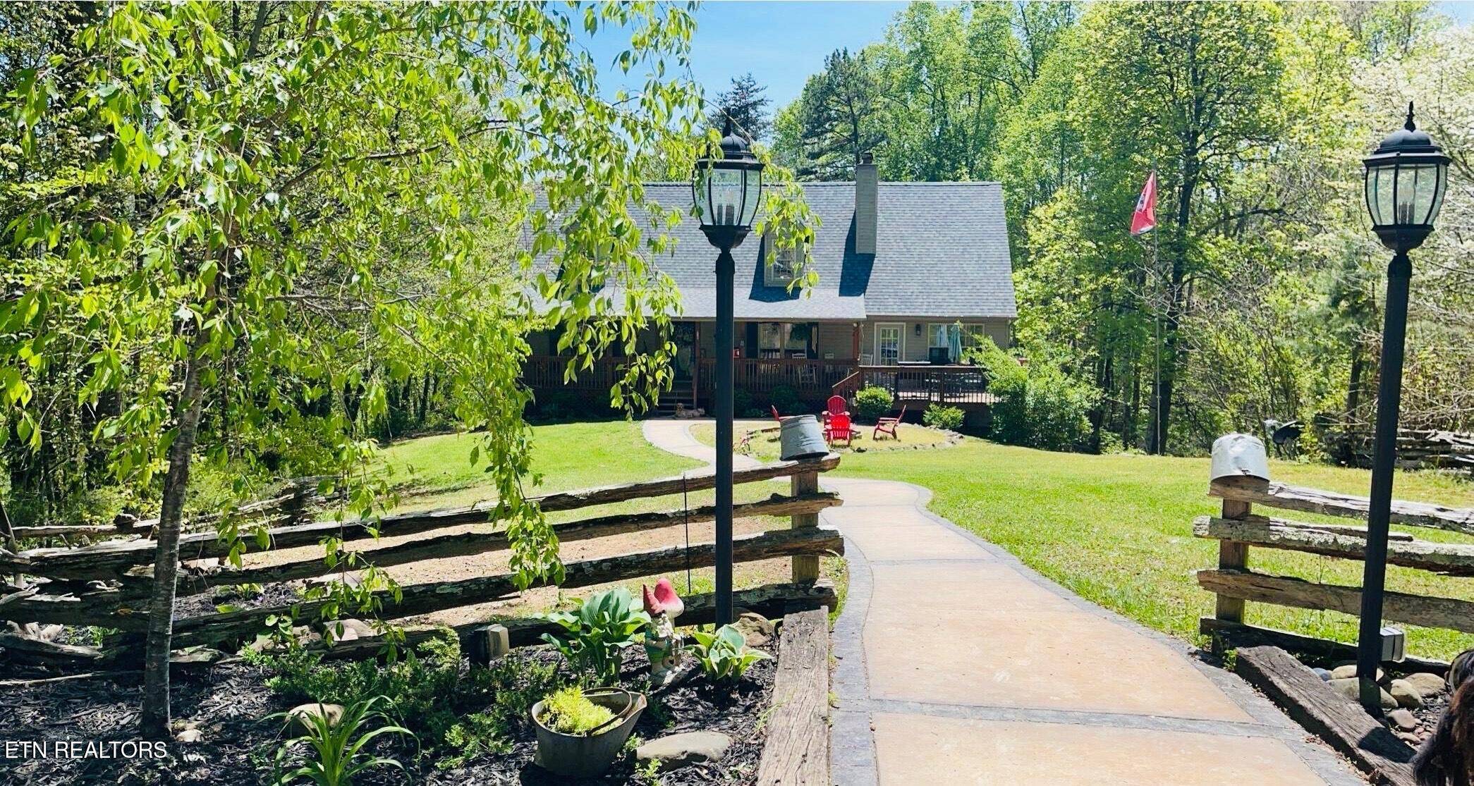 Washburn, TN 37888,291 Twin LN
