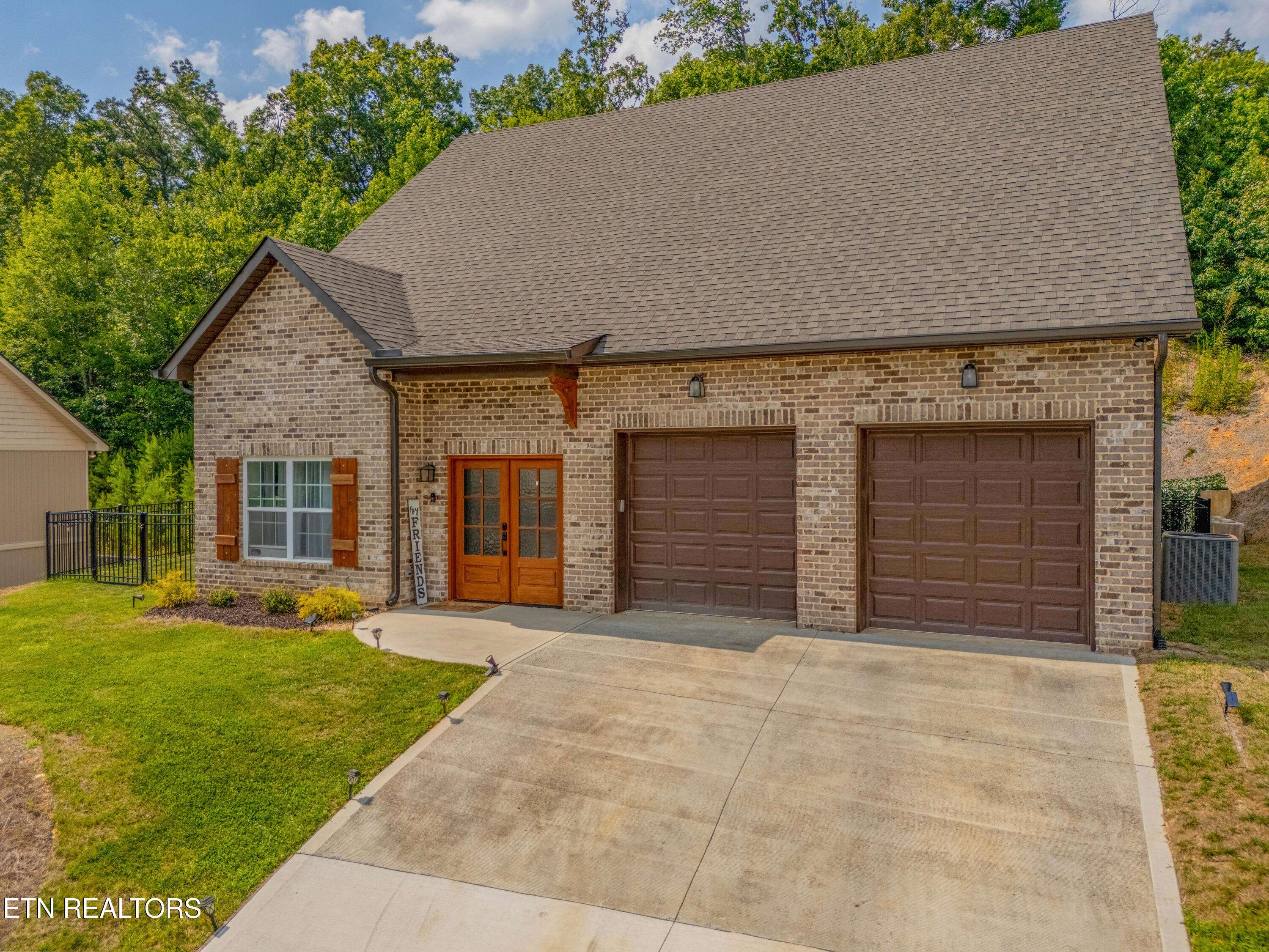 Knoxville, TN 37931,9853 Chesney Hill LN