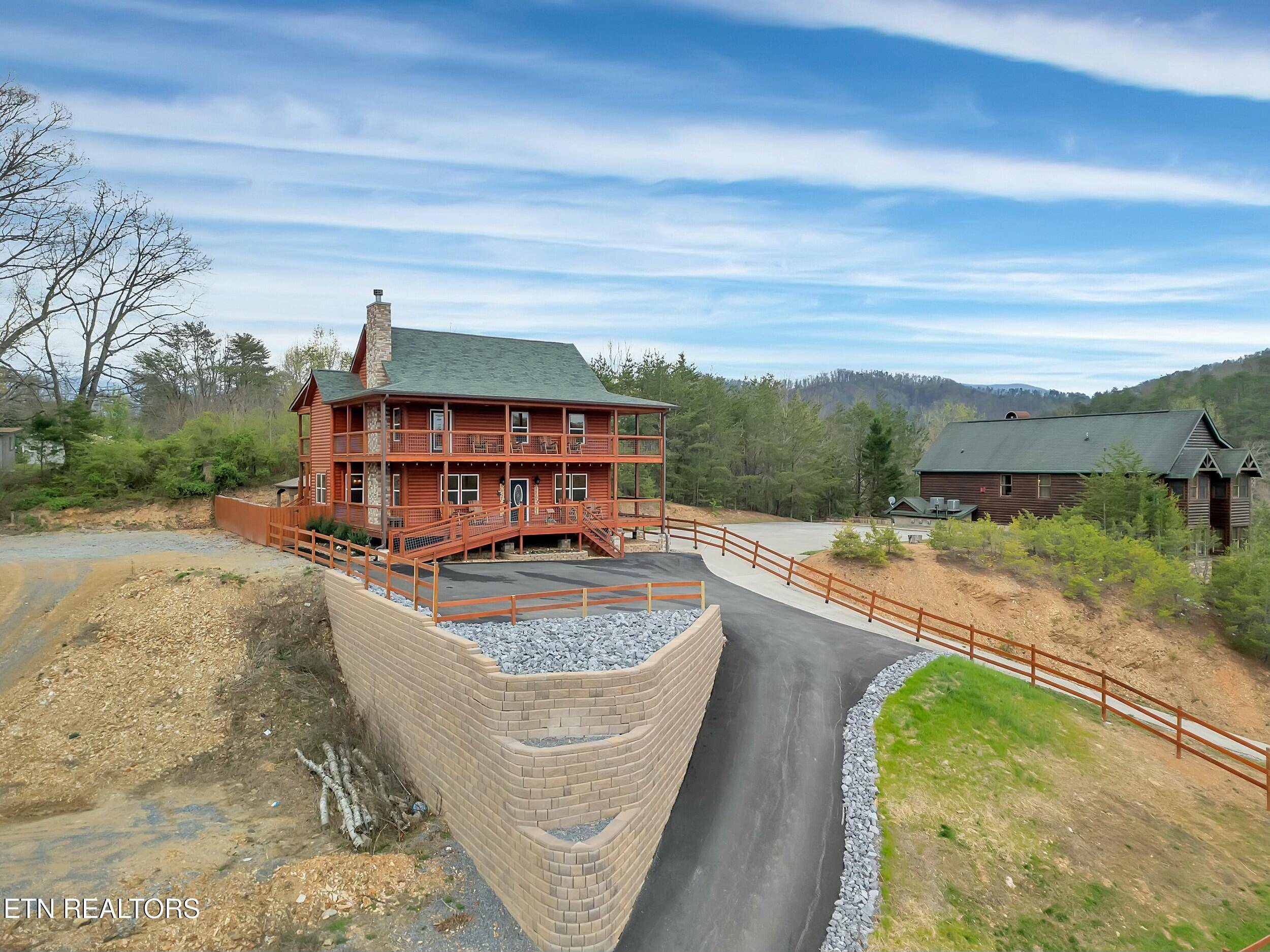 Pigeon Forge, TN 37863,2822 Seth Rd