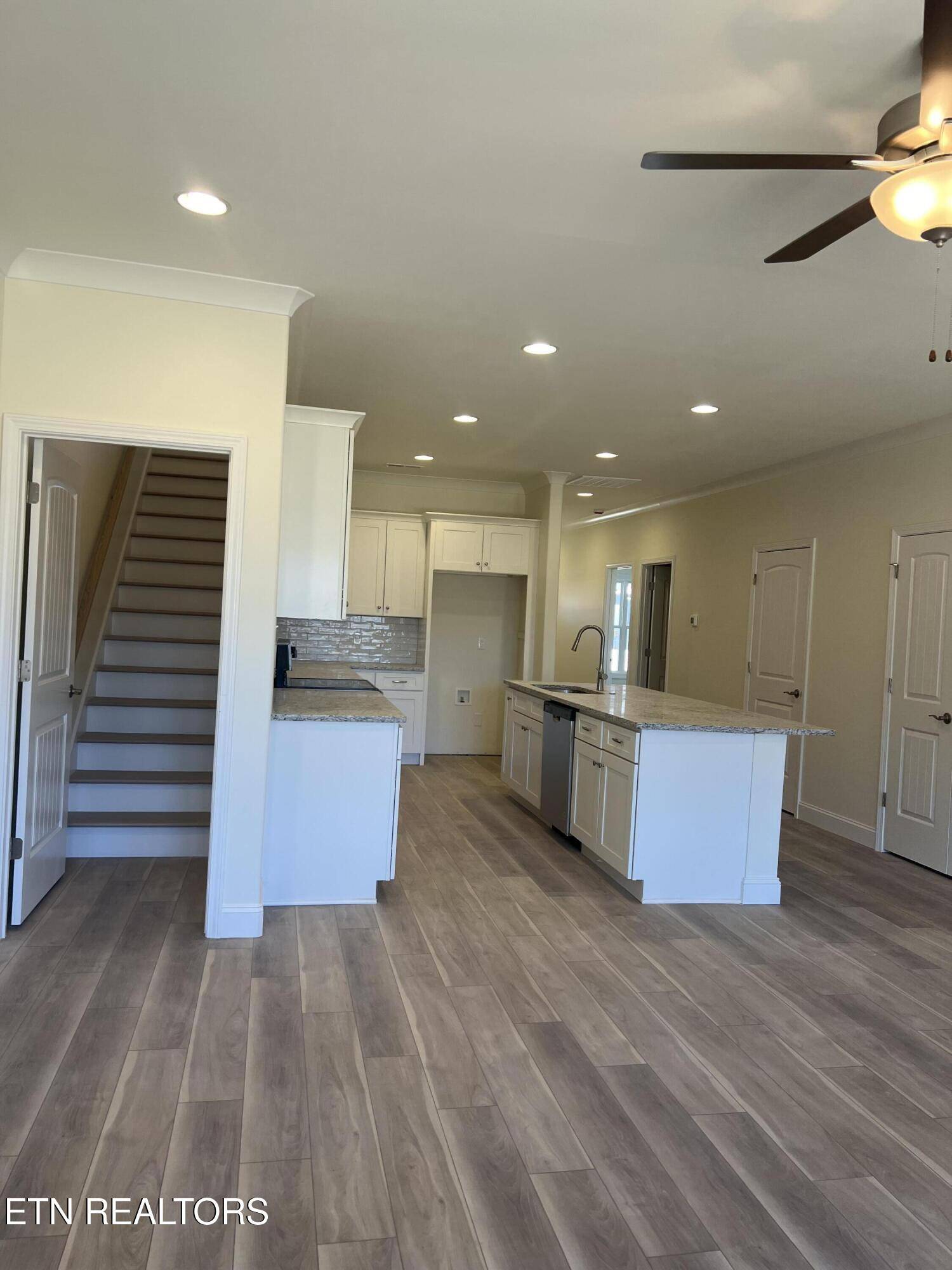 Powell, TN 37849,7304 Whispering Creek LN