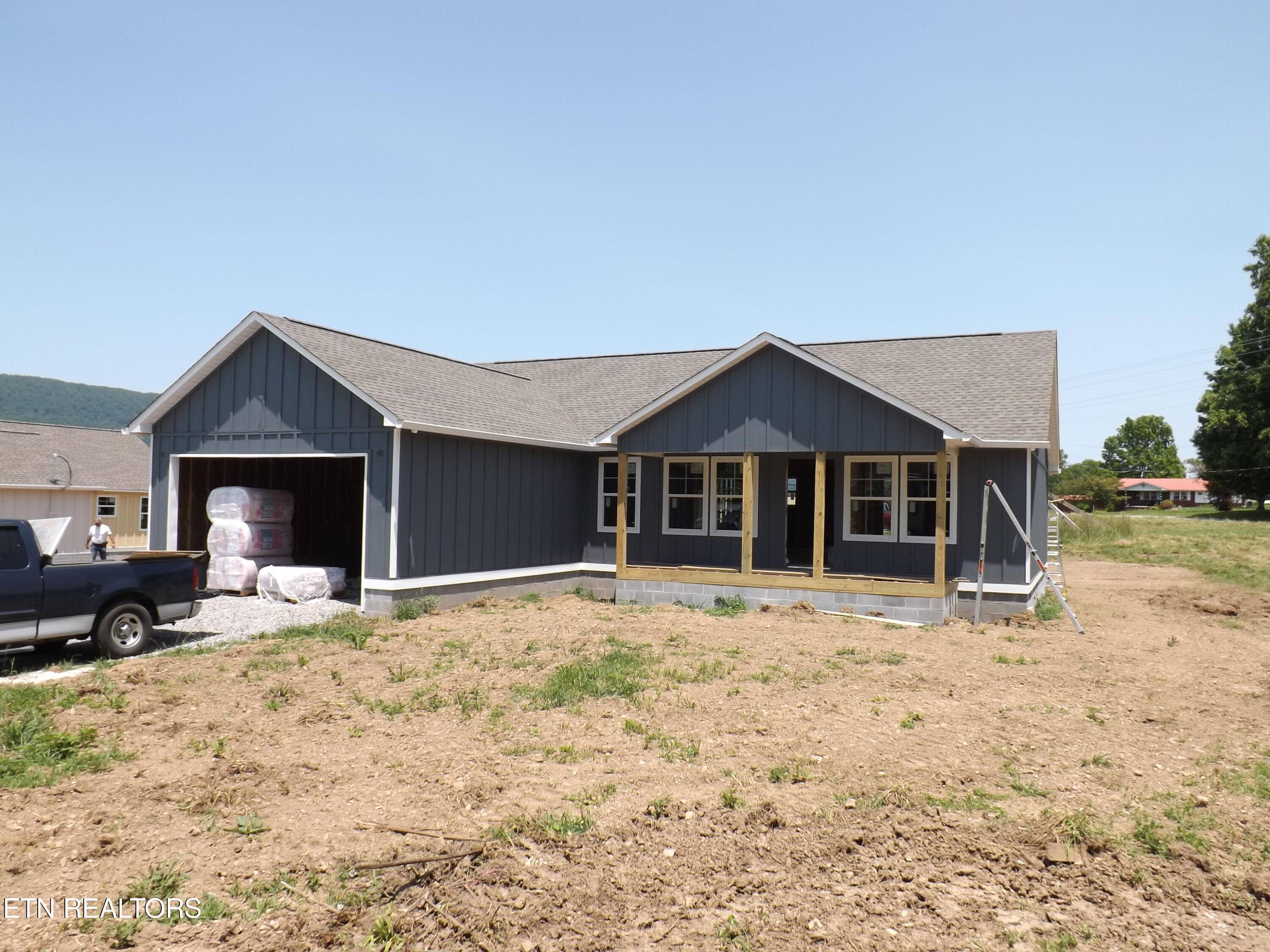 Harrogate, TN 37752,116 Nevils St