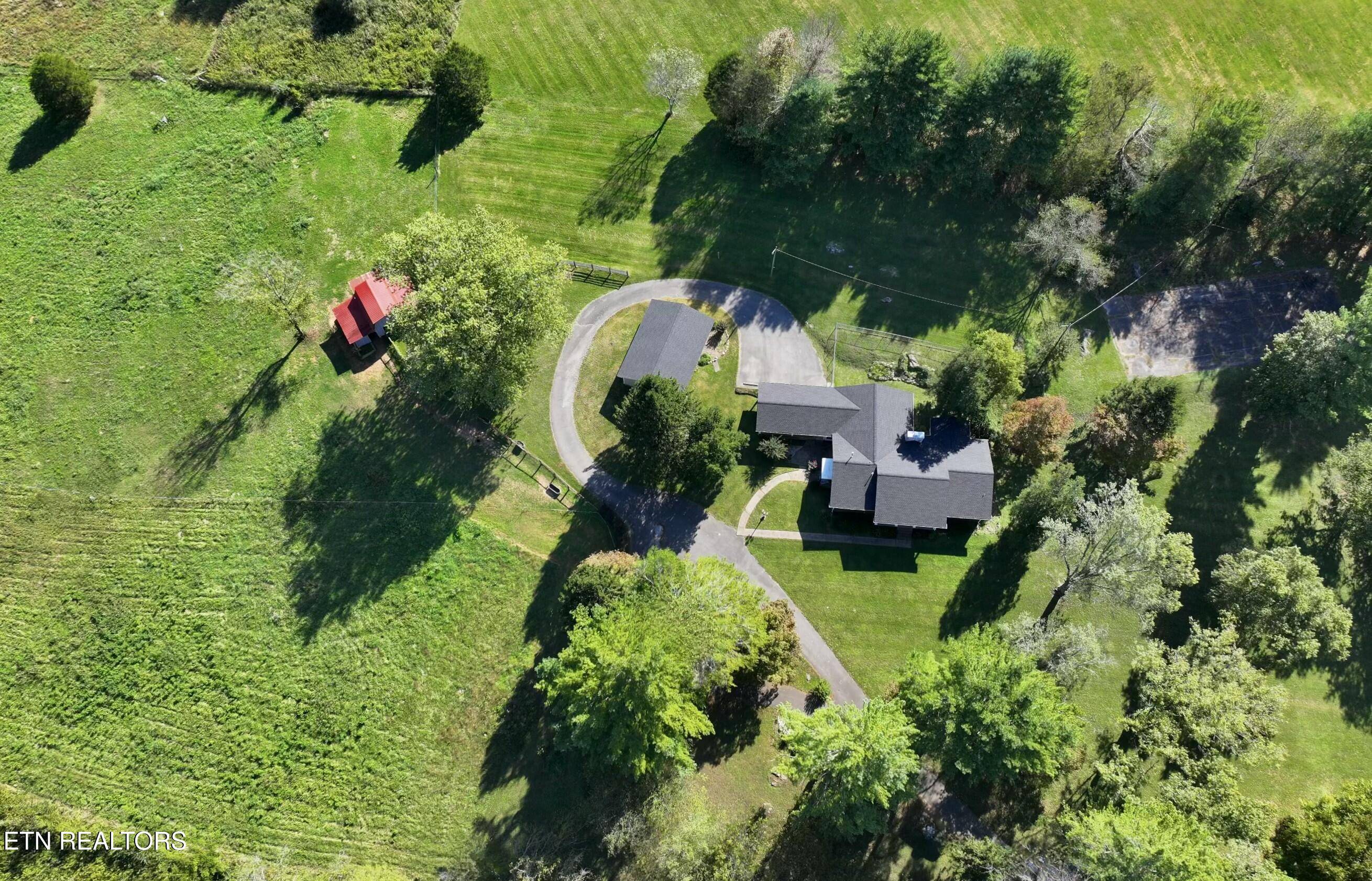 Madisonville, TN 37354,128 Chinquapin LN
