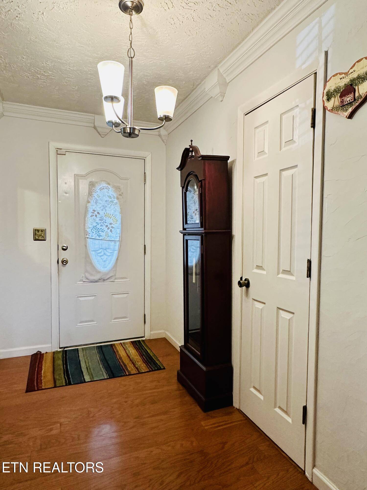 Clinton, TN 37716,102 Oakwood DR