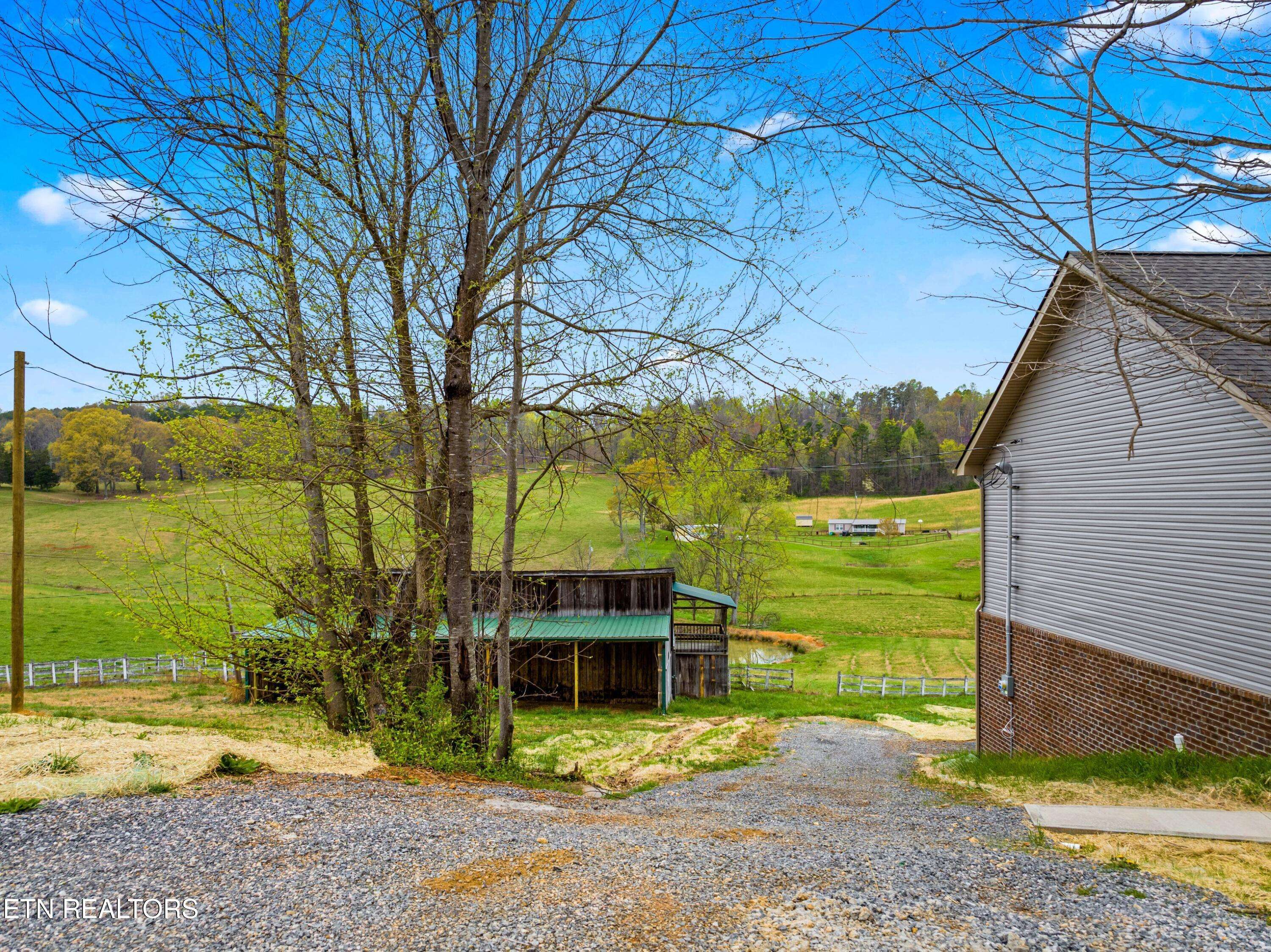 Whitesburg, TN 37891,174 Grassy Valley Rd