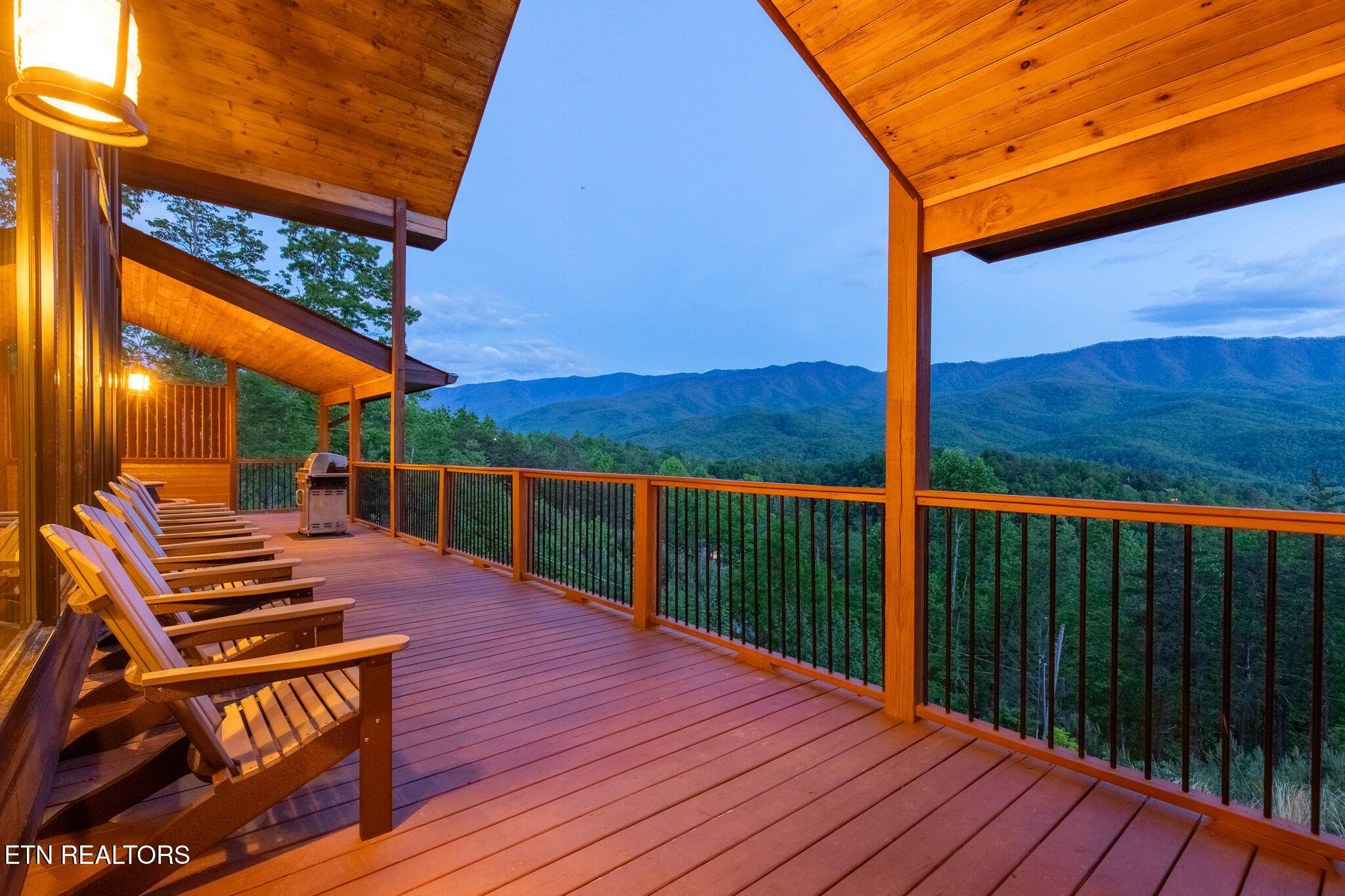 Gatlinburg, TN 37738,827 Vixen Run