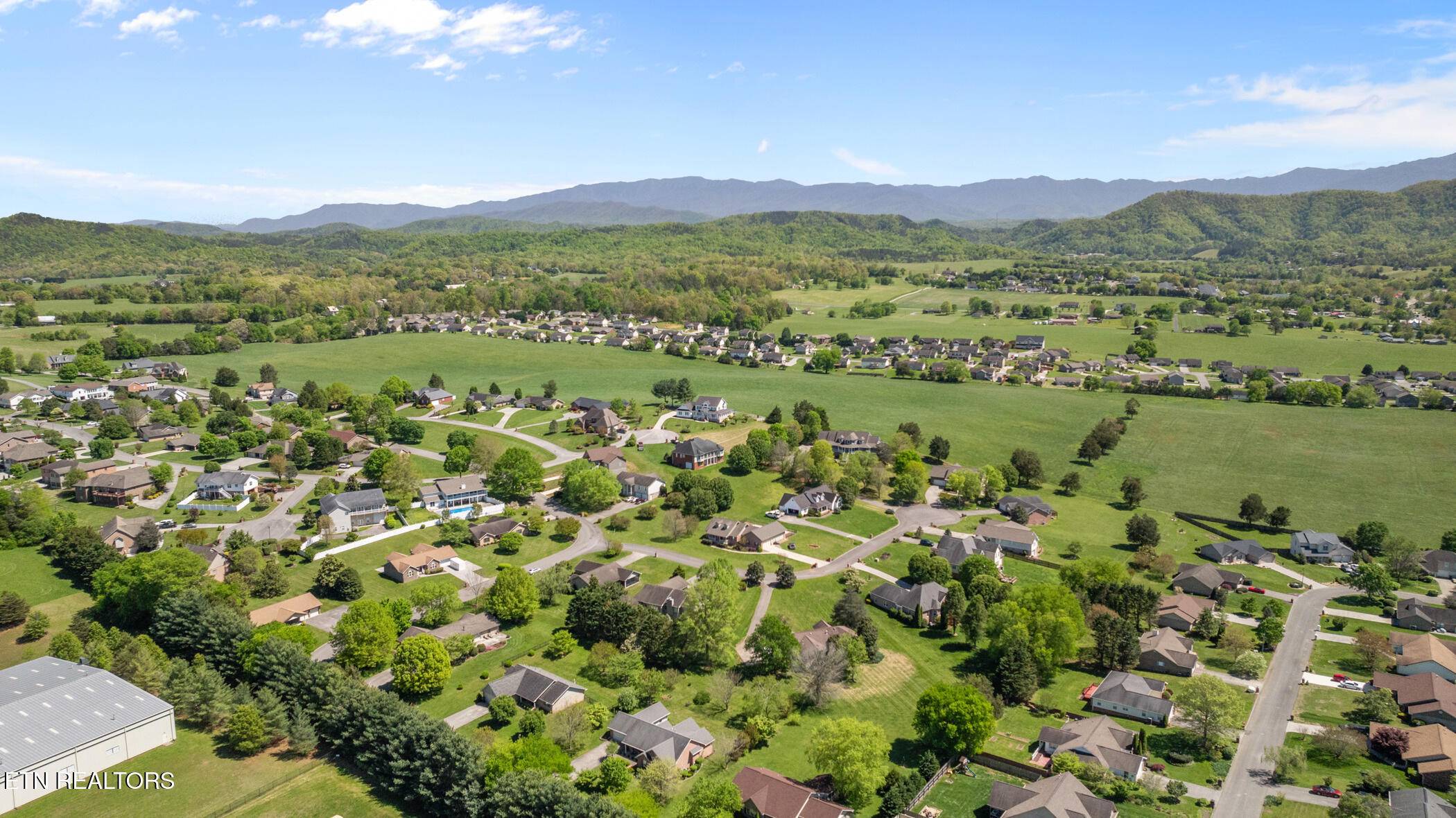 Sevierville, TN 37876,2497 Shaconage Tr