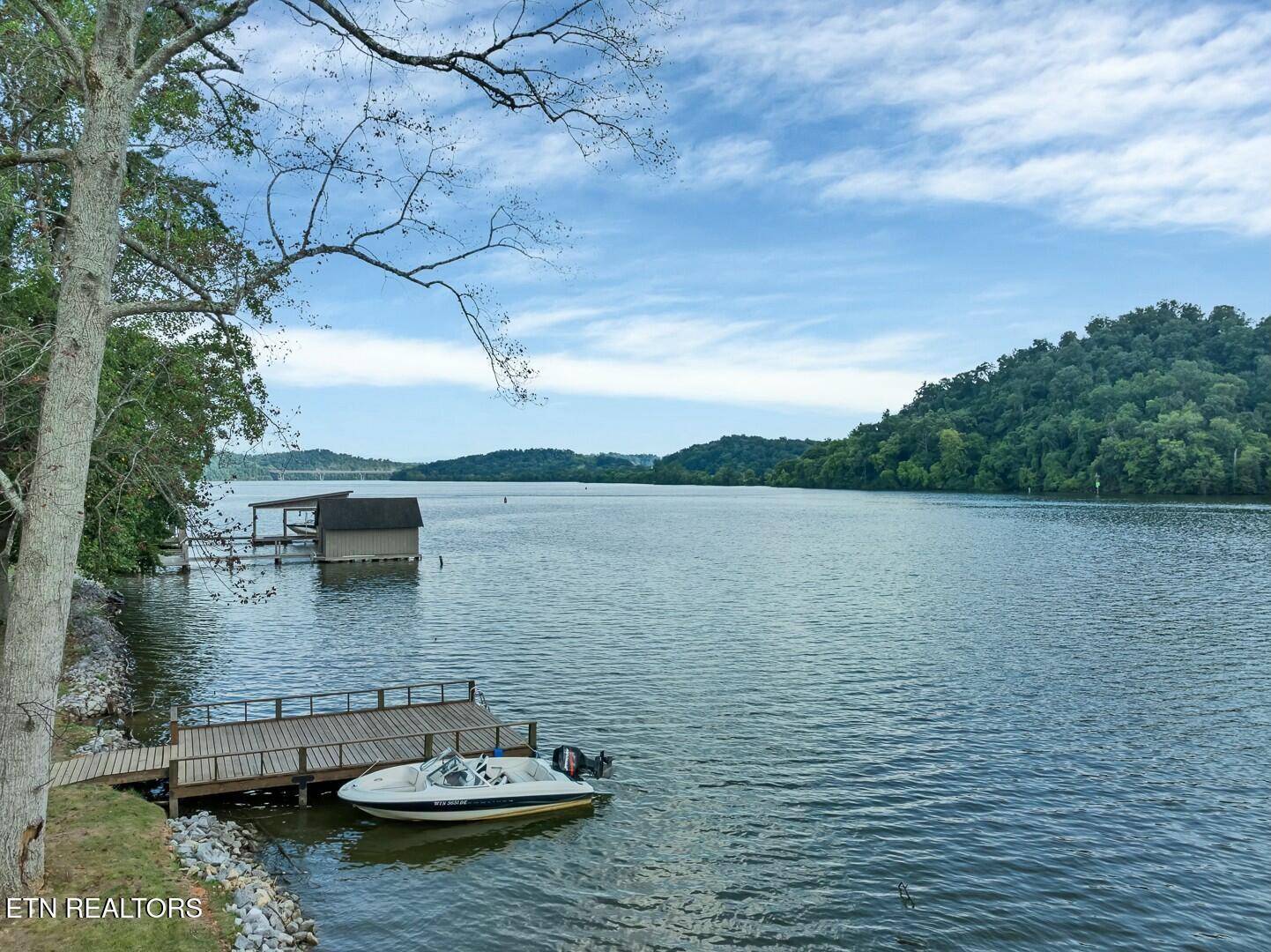 Louisville, TN 37777,4225 Lakeview CIR