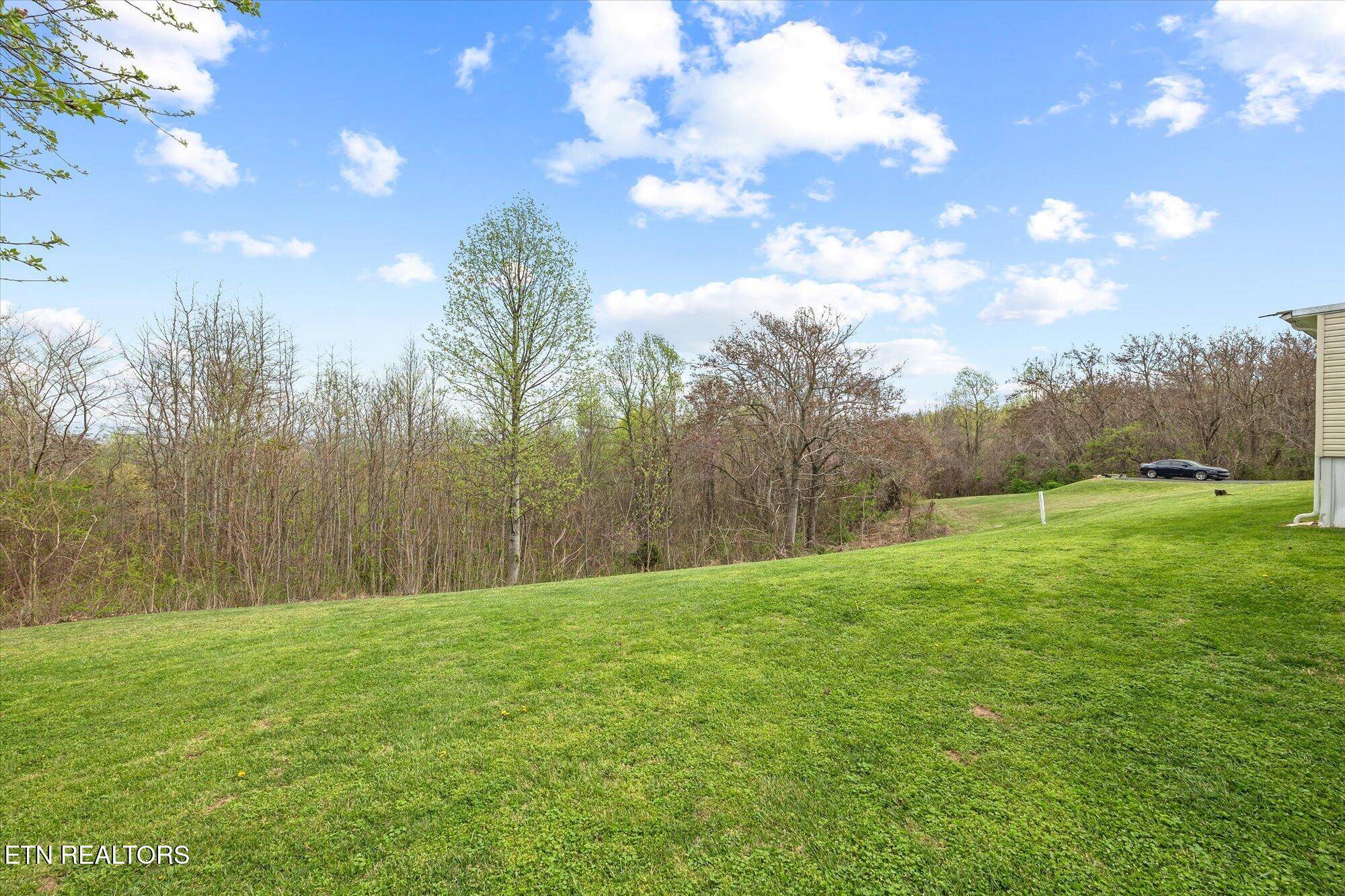 Byrdstown, TN 38549,208 Mountain Top LN