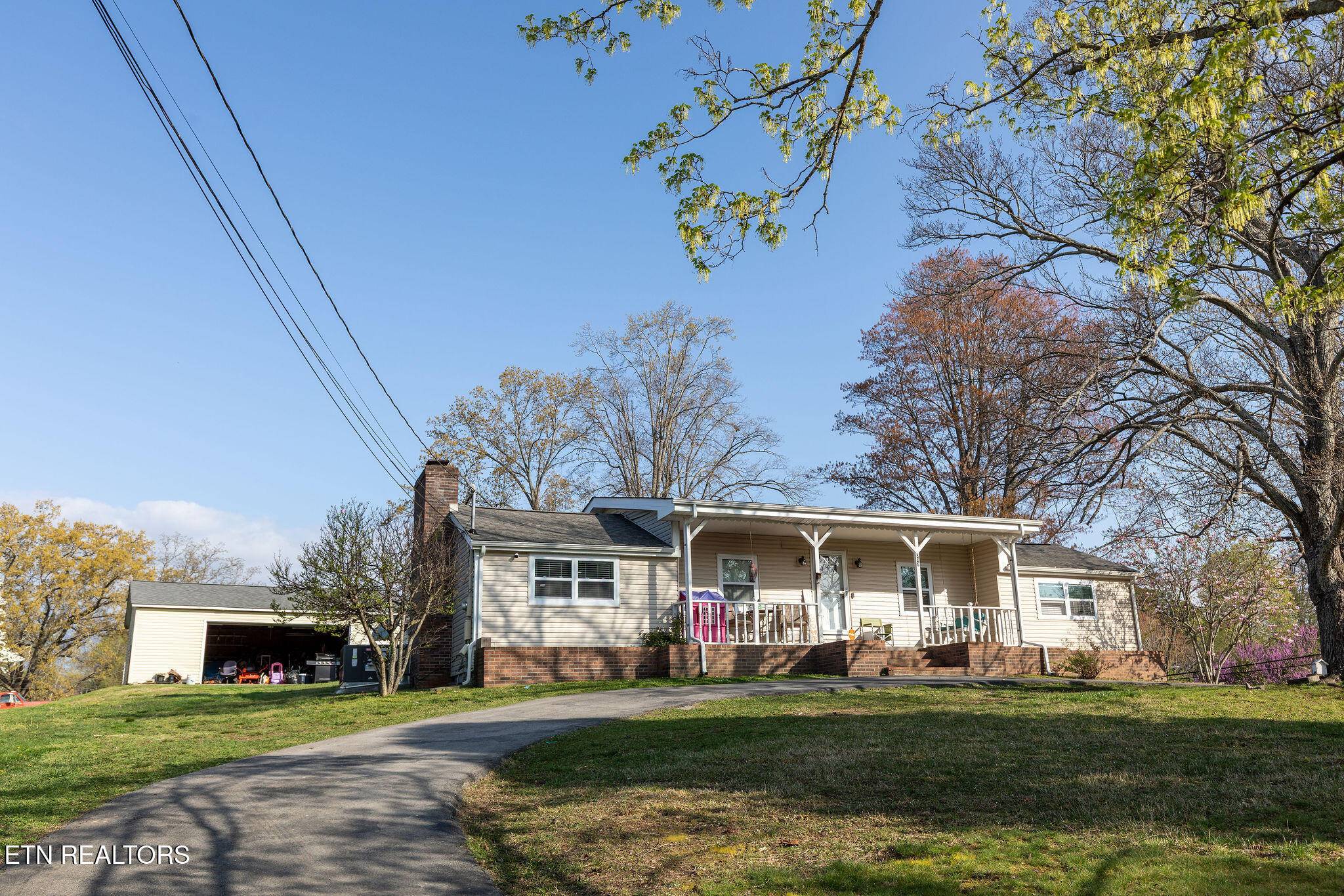 Knoxville, TN 37912,503 Black Oak Dr.
