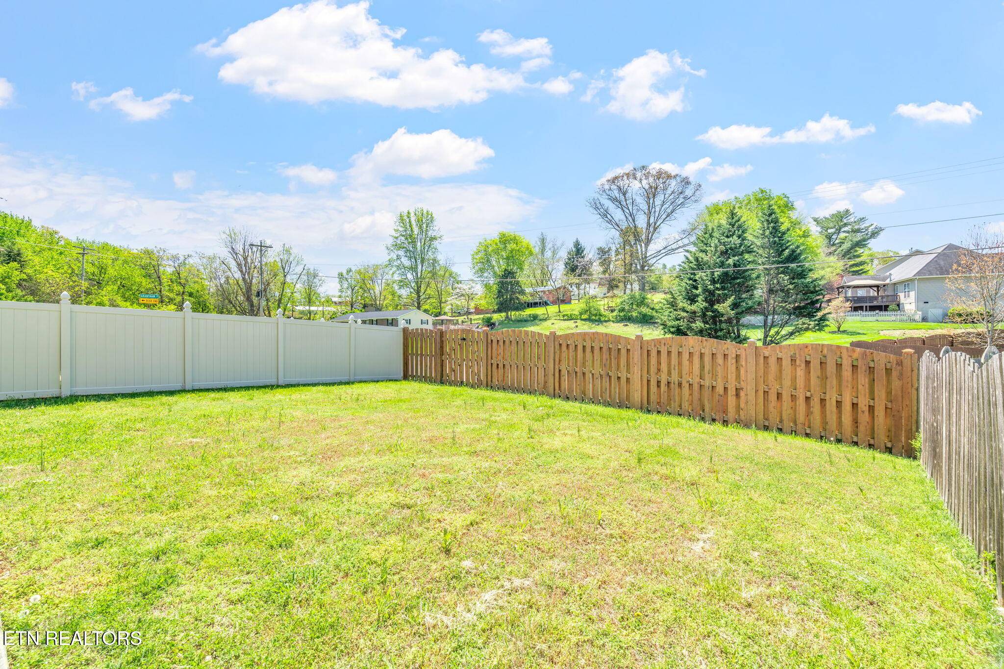 Knoxville, TN 37932,10707 Grantham LN