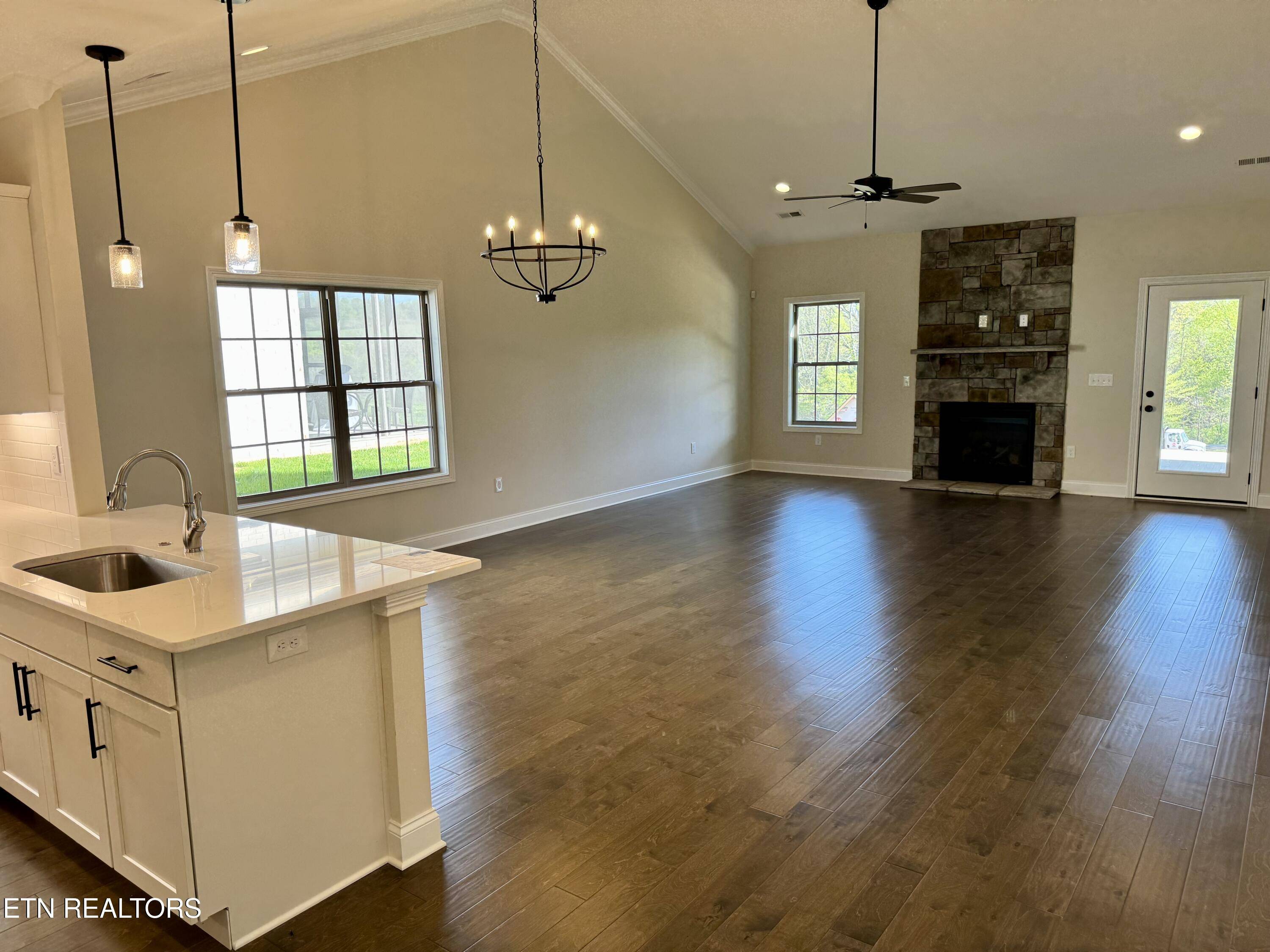 Knoxville, TN 37932,2110 Lantern Park LN