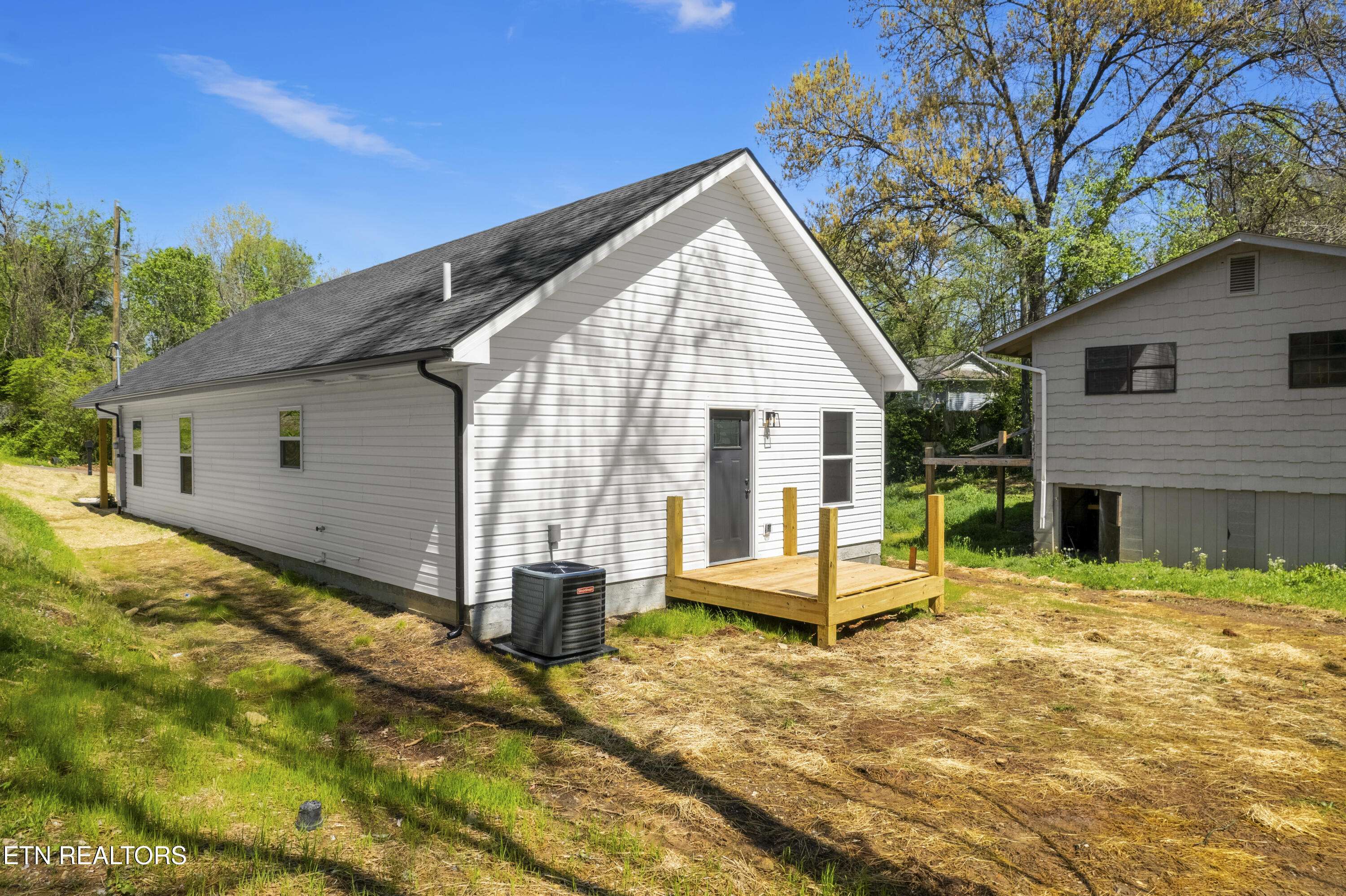 Knoxville, TN 37920,206 Avenue C