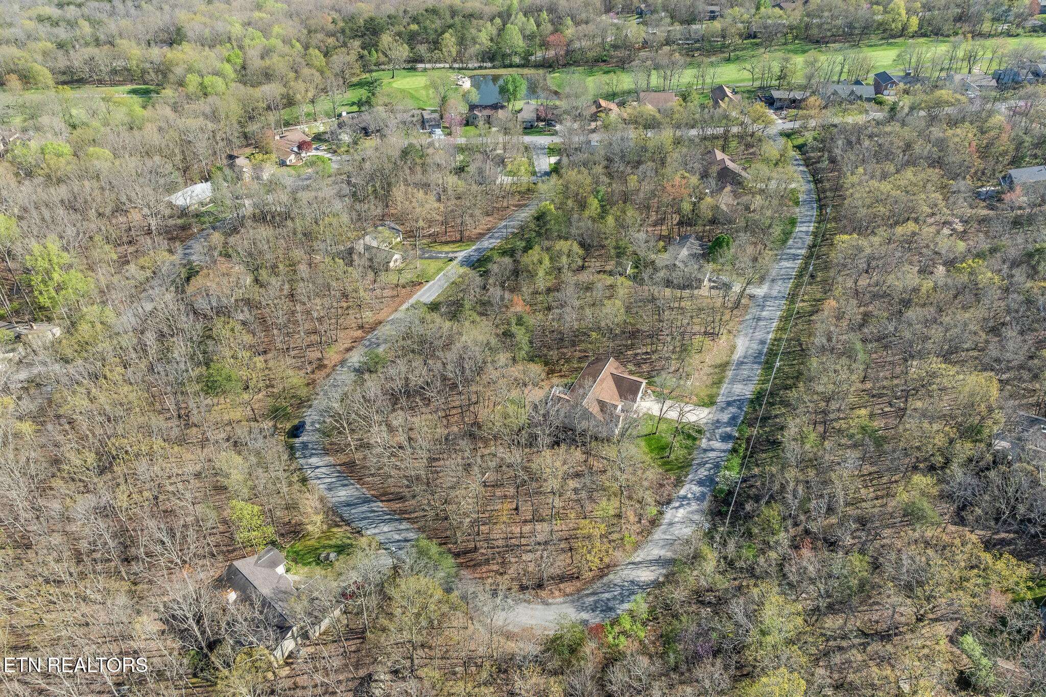 Crossville, TN 38558,124 Greenbrier LOOP