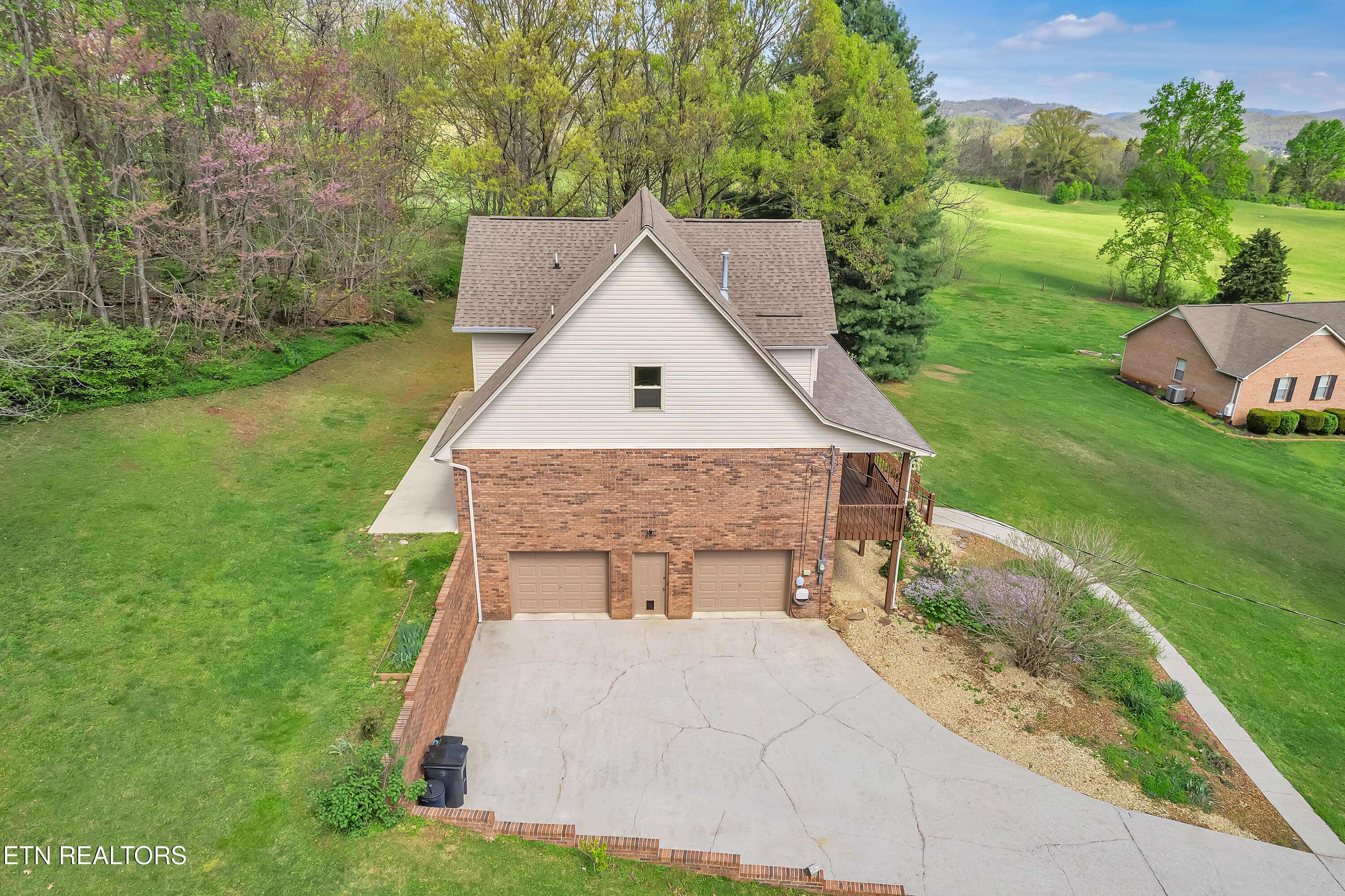 Morristown, TN 37814,4998 Jonathan DR