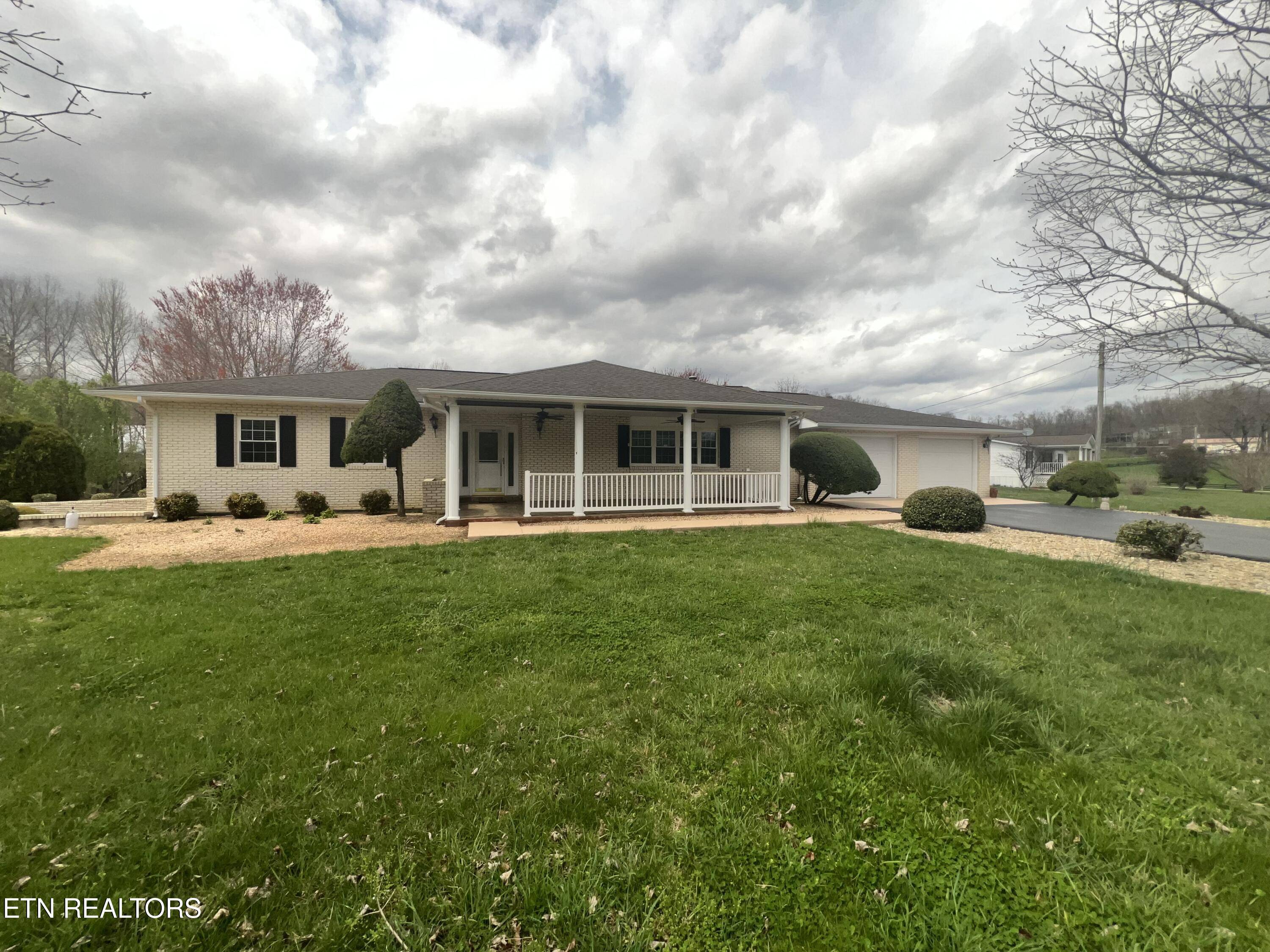 Helenwood, TN 37755,788 Old Jamestown Rd