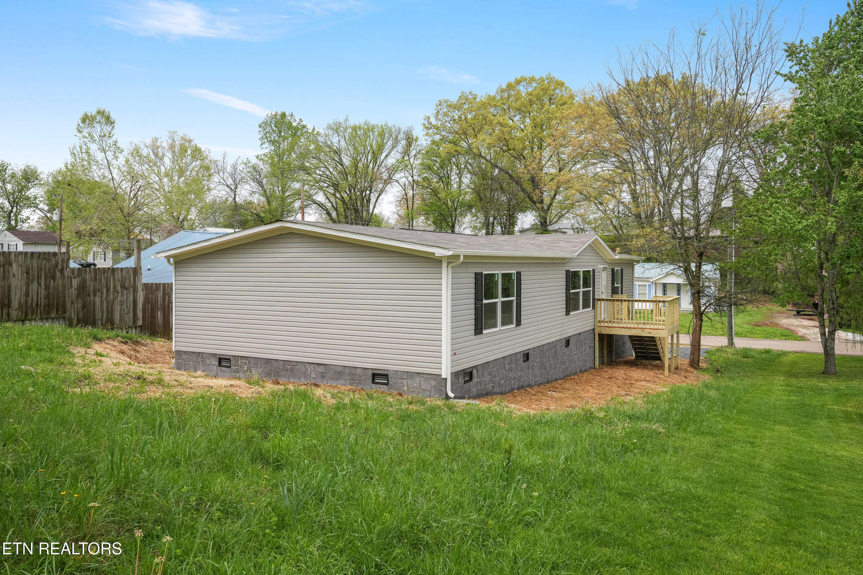 Knoxville, TN 37920,905 Drive D