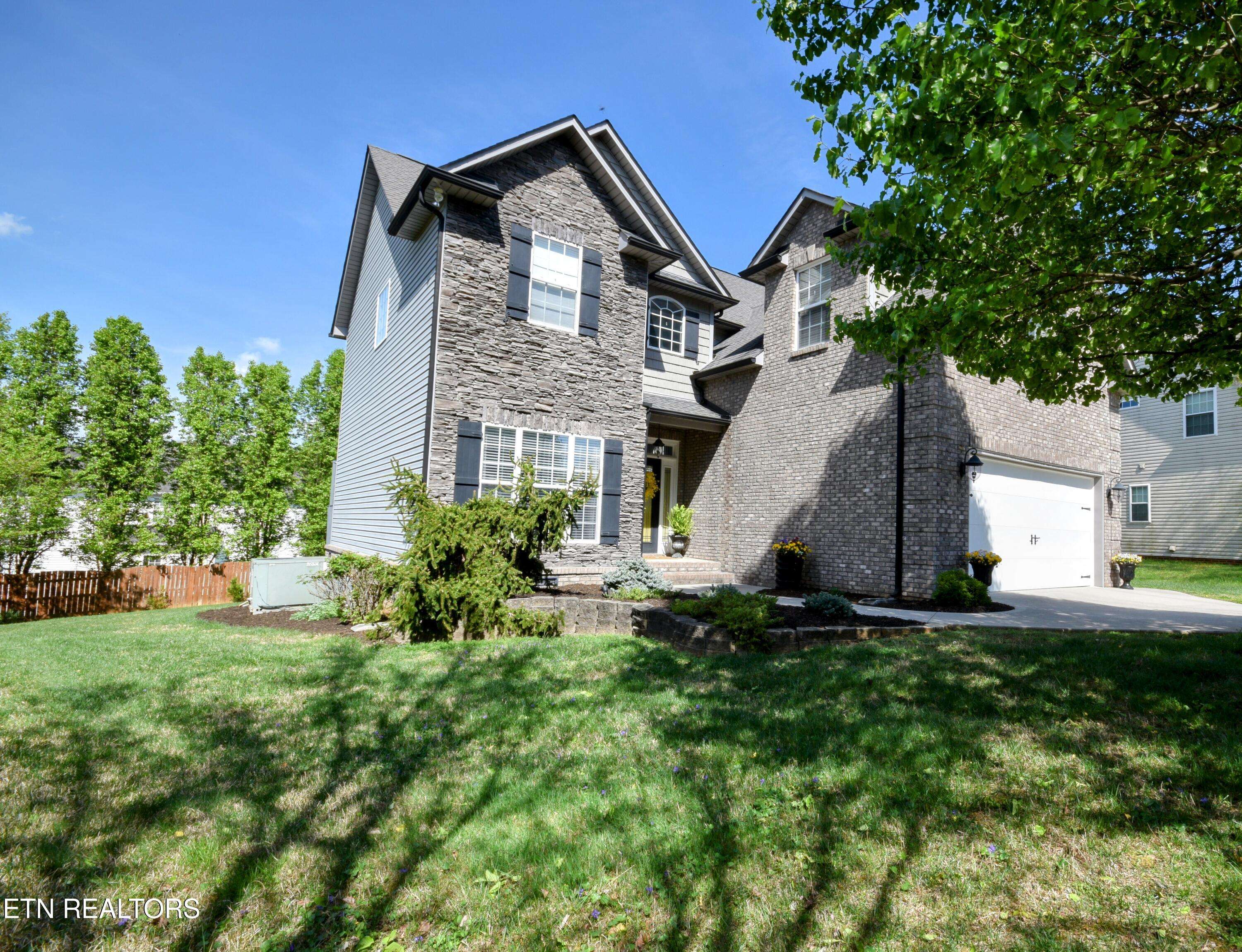 Knoxville, TN 37921,2919 Timber Green LN