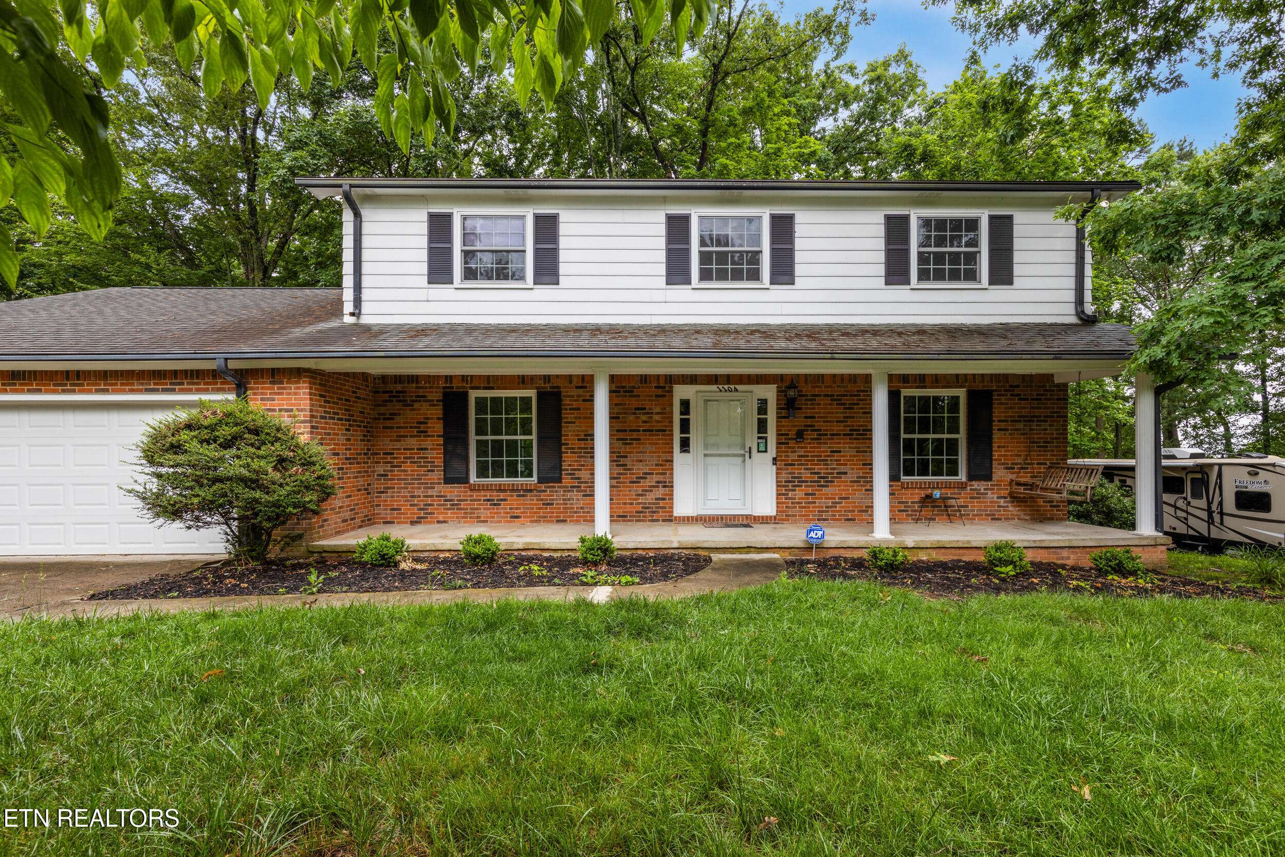 Knoxville, TN 37923,1104 Burning Tree LN