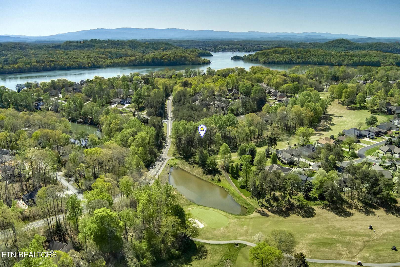 Loudon, TN 37774,132 Geya CIR