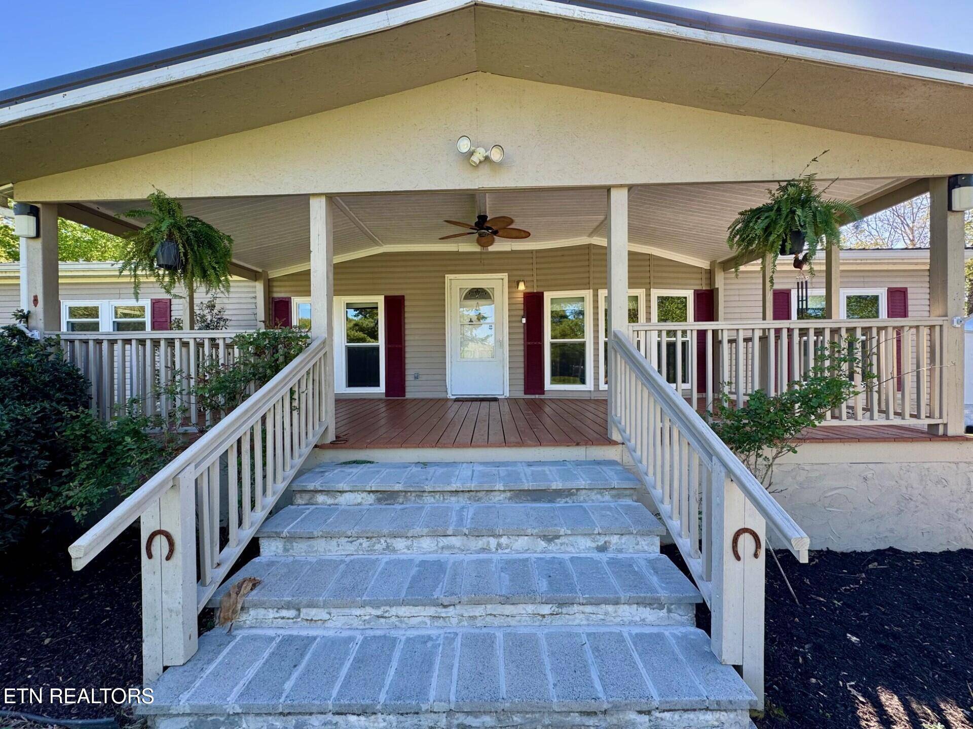 Kingston, TN 37763,129 Ellis Rd