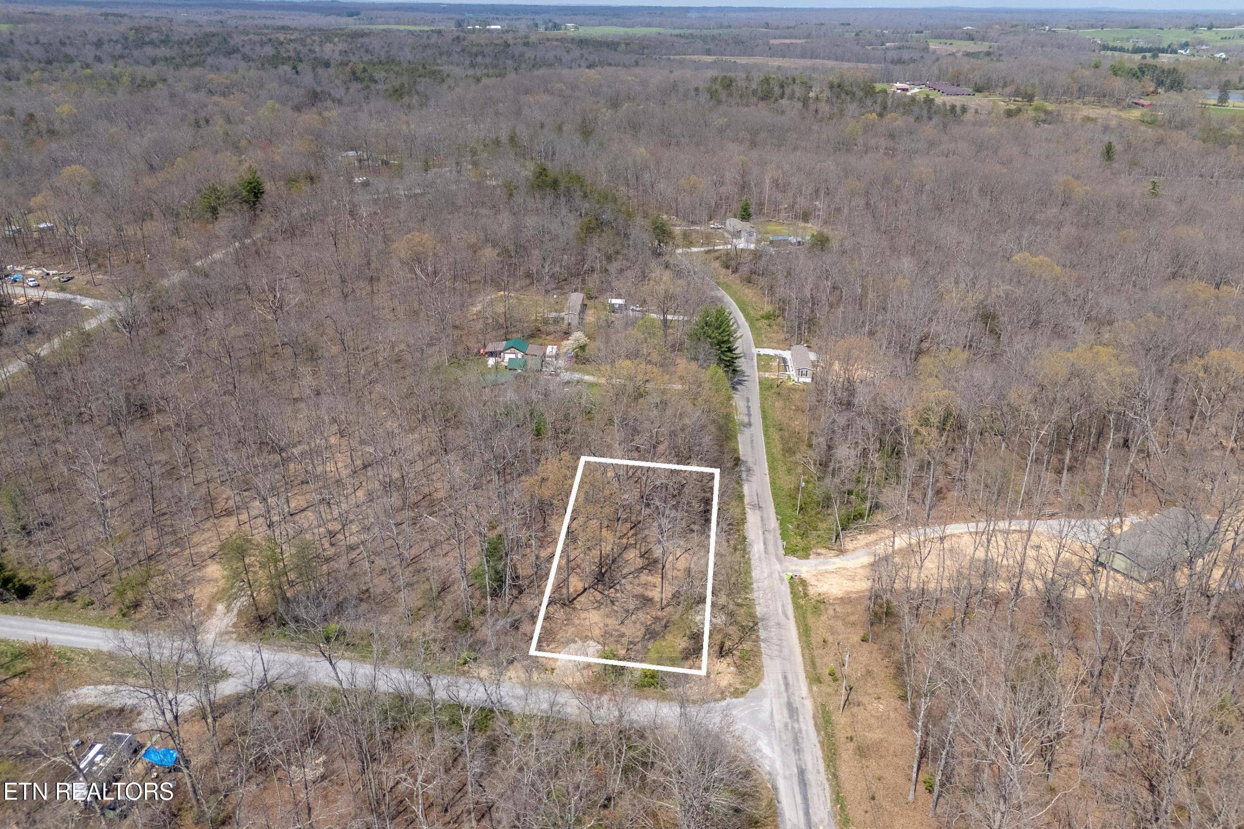 Crossville, TN 38572,22 Kelly DR