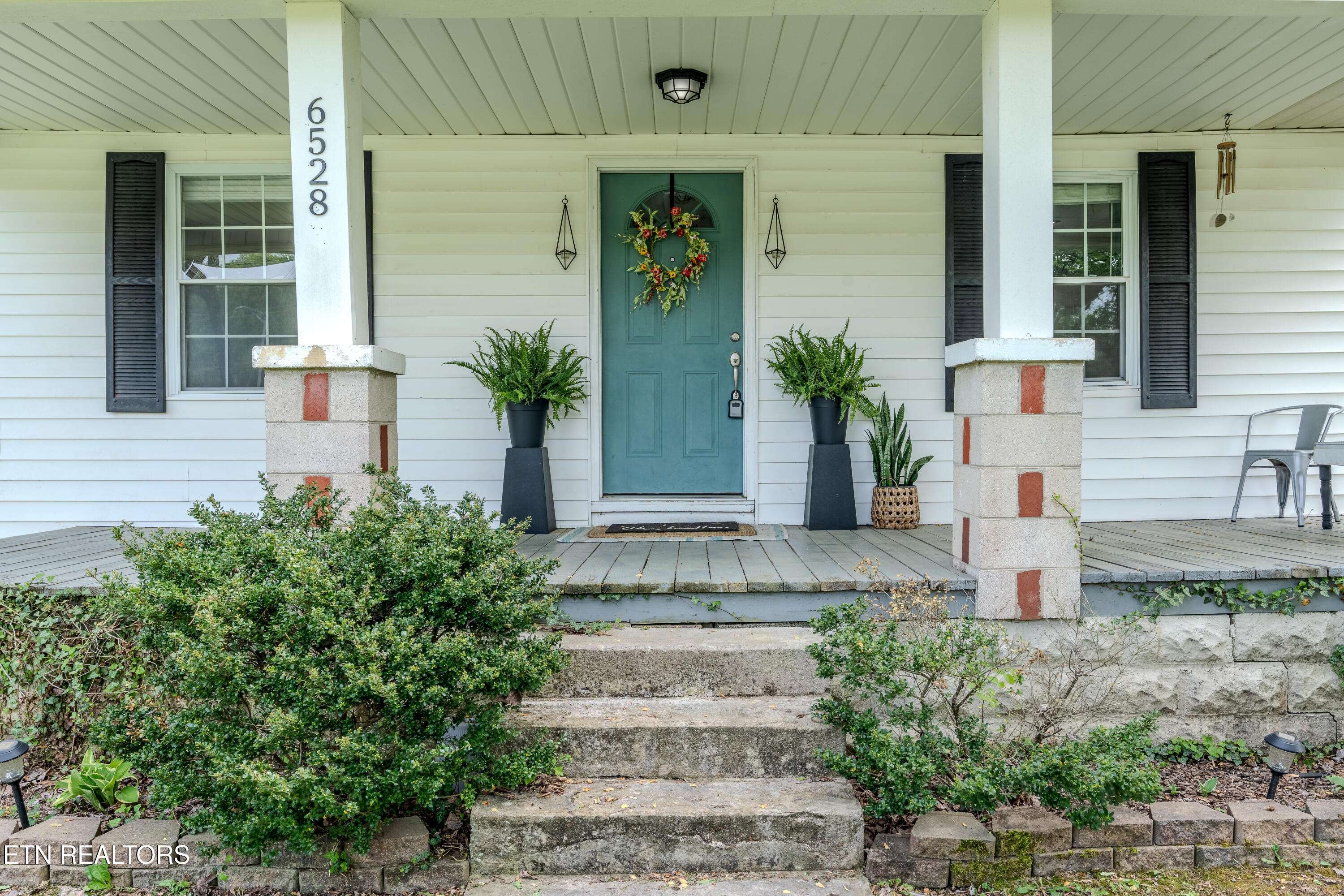 Knoxville, TN 37920,6528 Jackie LN
