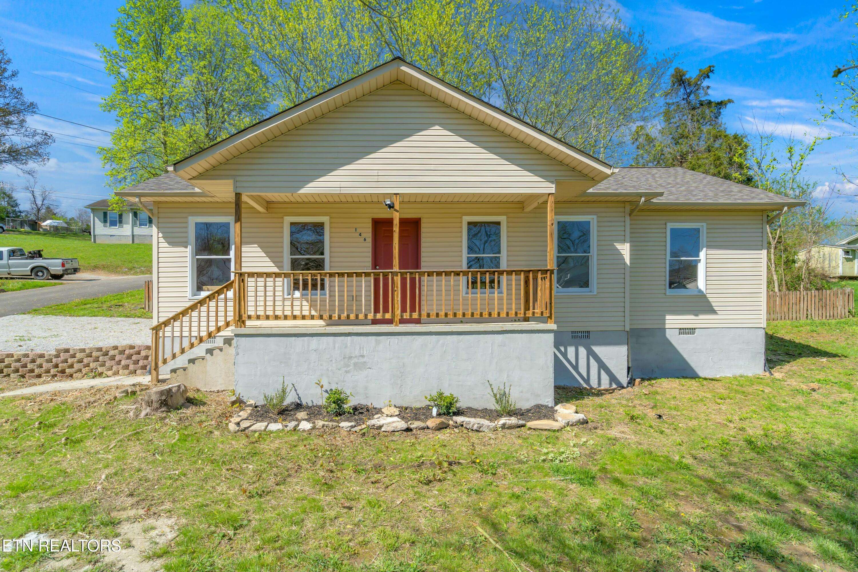 Lafollette, TN 37766,146 Sandy Hill Rd