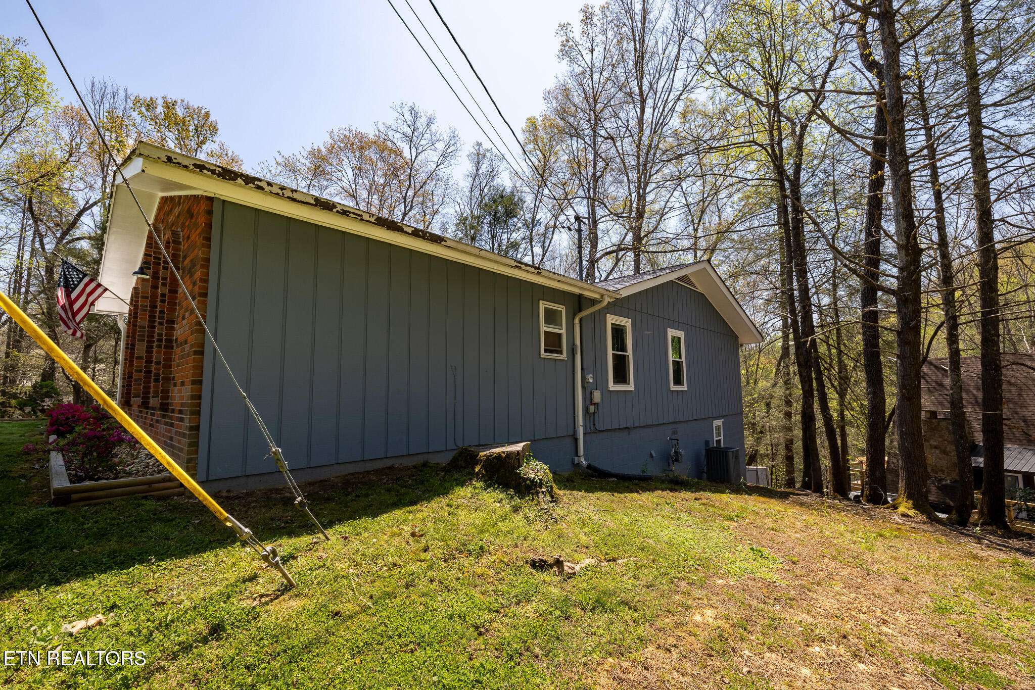 Gatlinburg, TN 37738,532 Bruce Rd