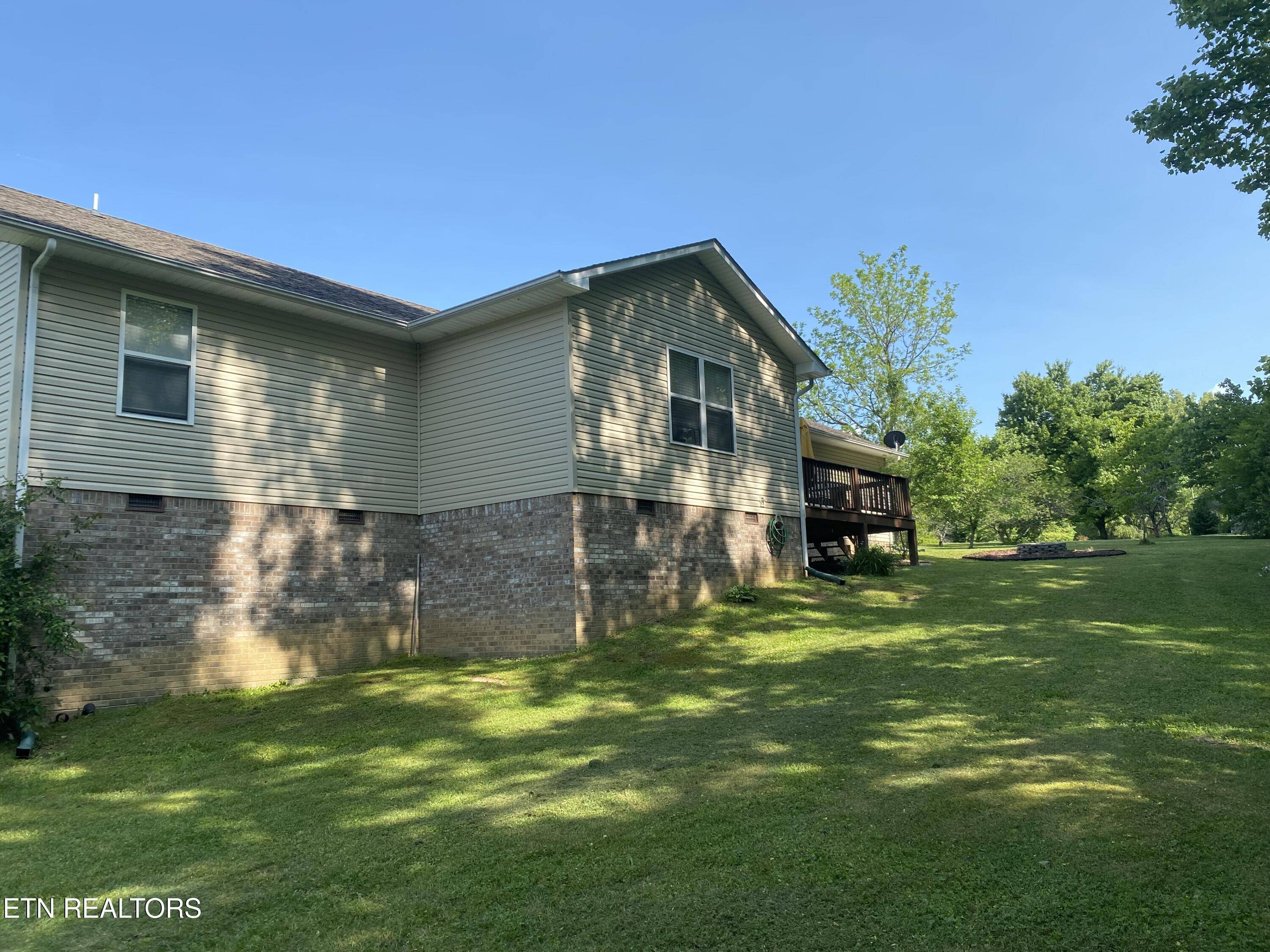 Clarkrange, TN 38553,129 Kendra Rd