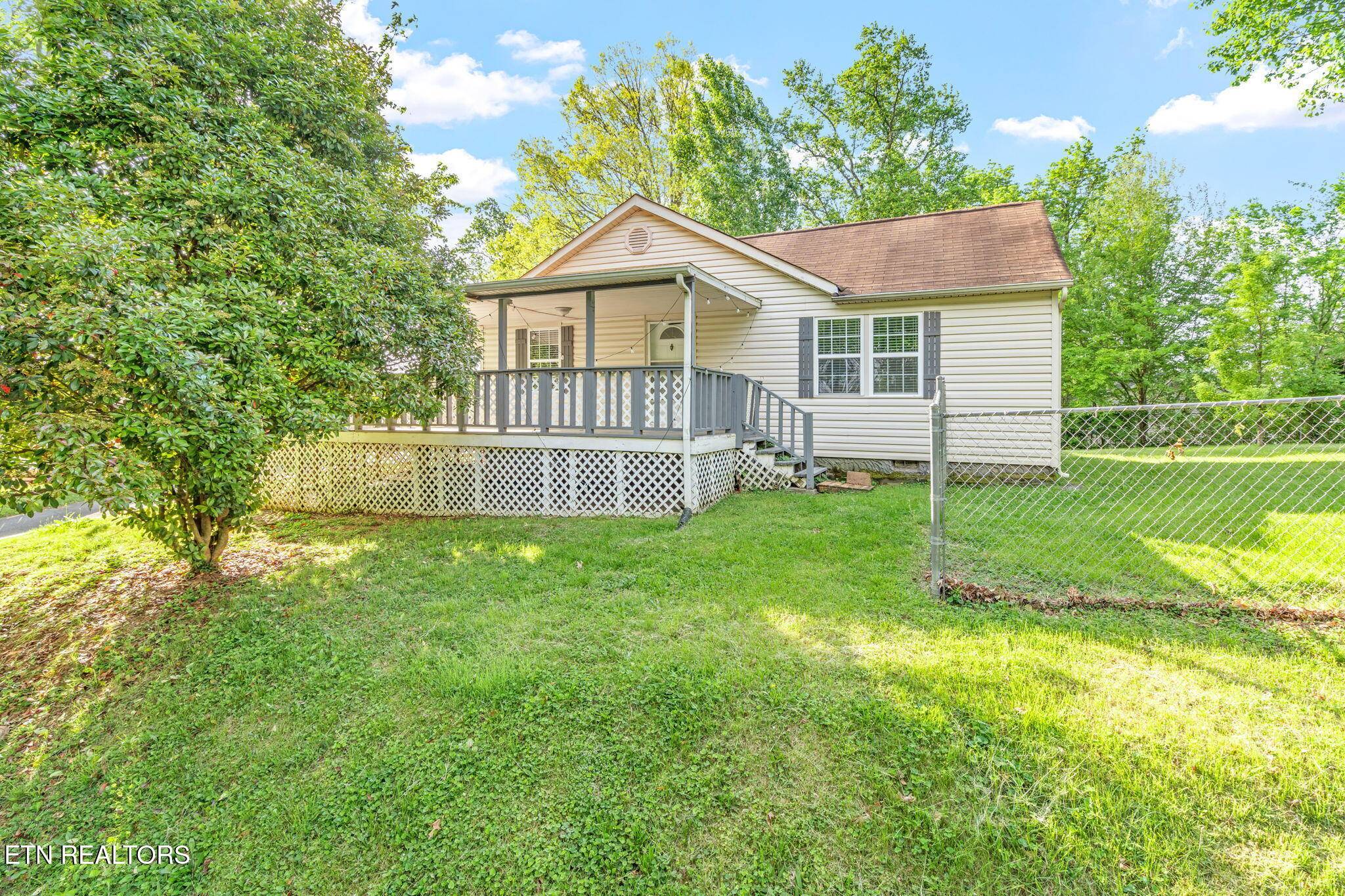 Knoxville, TN 37919,4220 Garnet DR