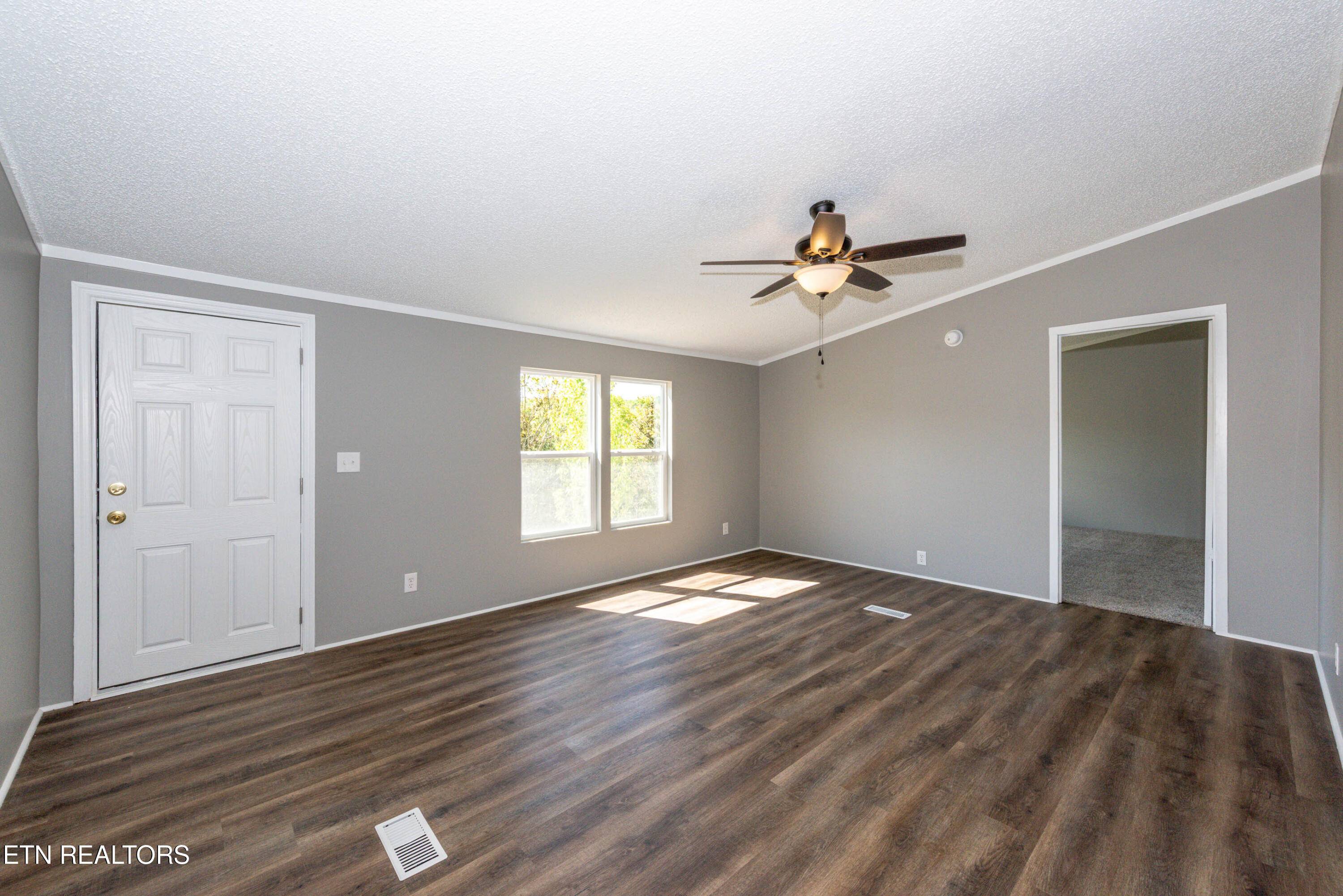 Dandridge, TN 37725,123 Griffin DR