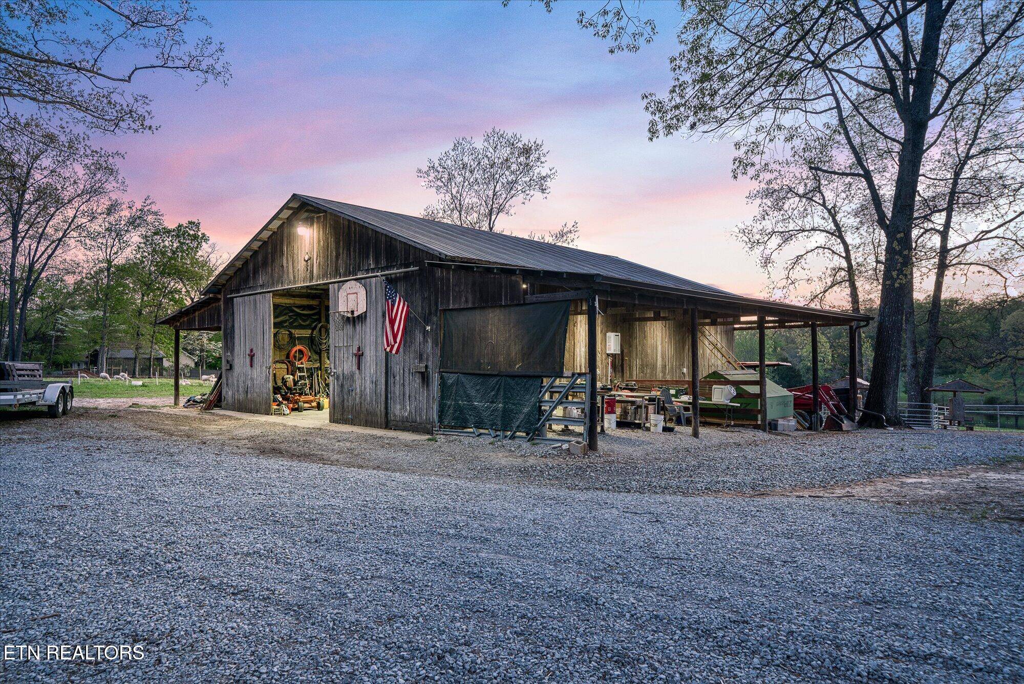 Sparta, TN 38583,1563 Boyd Creek Rd