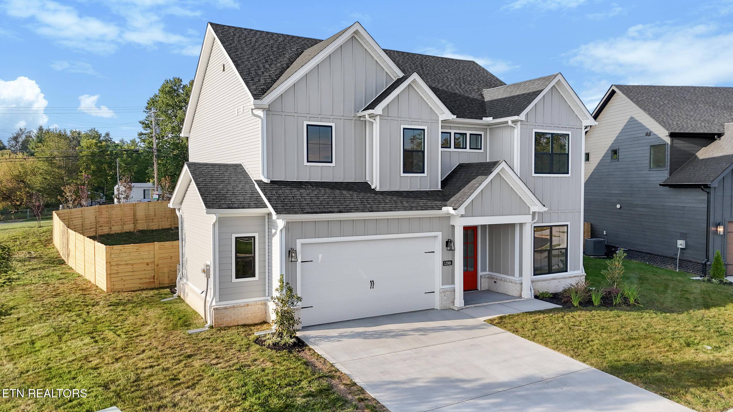 Knoxville, TN 37932,12081 Signal View DR