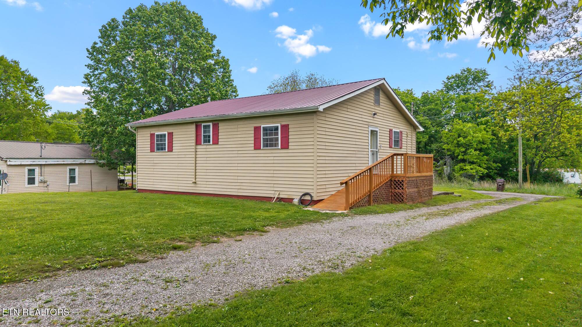 Madisonville, TN 37354,206 Marietta St