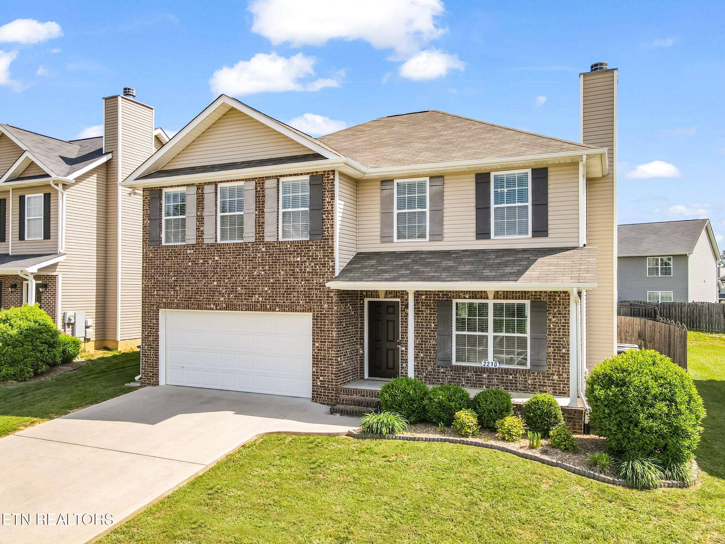 Knoxville, TN 37931,2210 Hatties Place Rd