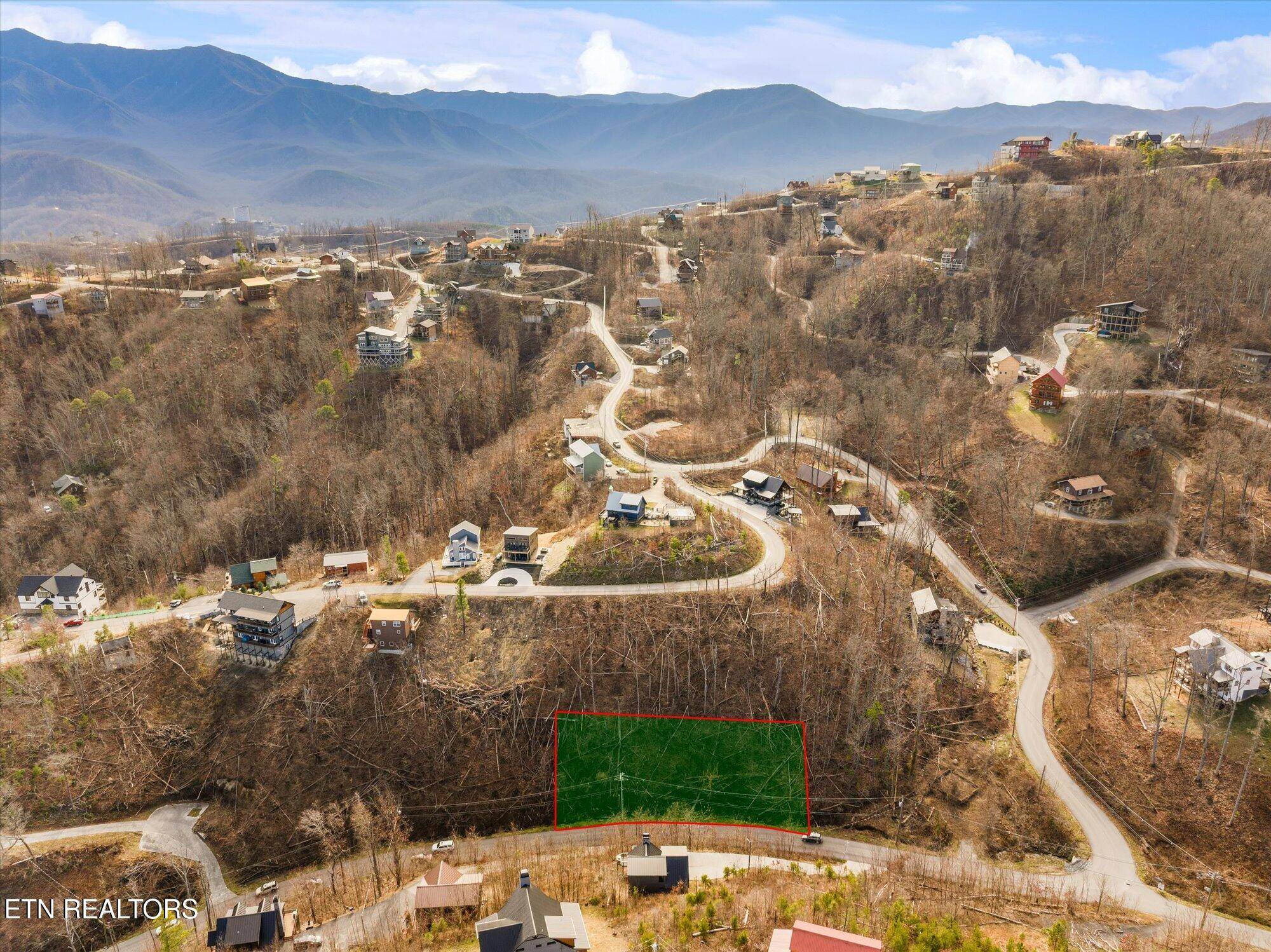 Gatlinburg, TN 37738,Wiley Oakley DR